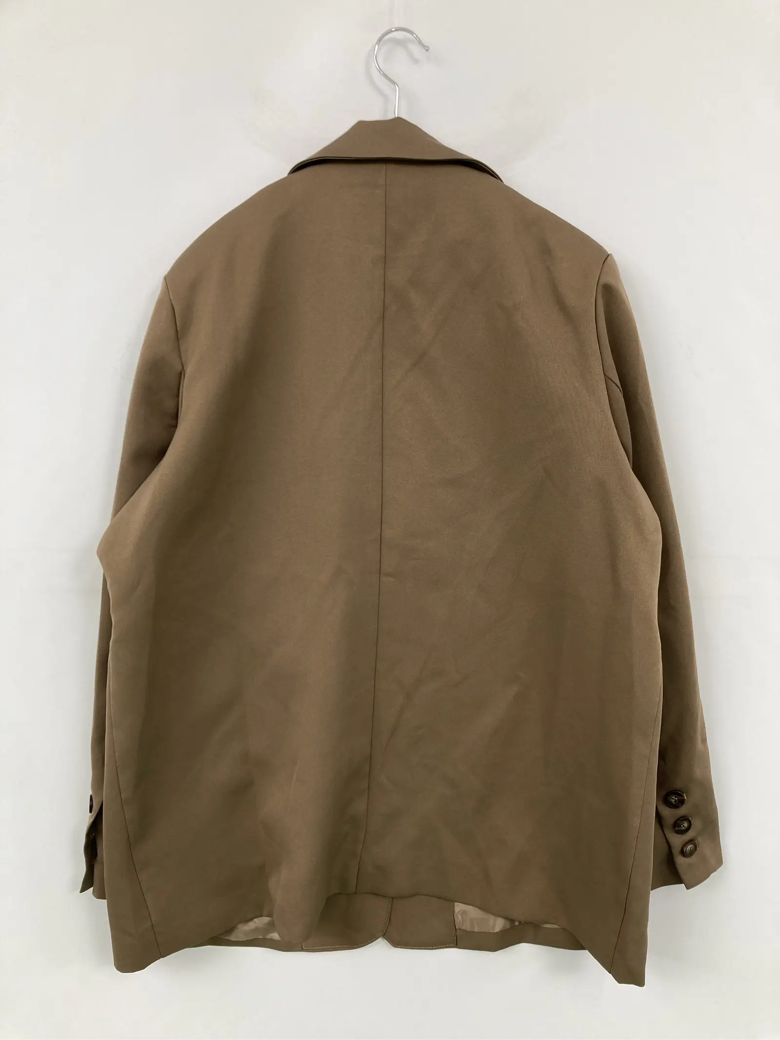 https://r2-worker.digdig.jp/product/3328a1ae-b911-40a6-8cf7-4501a56c9d45/9917adcb-715d-4701-85e5-82c2c306fc7f