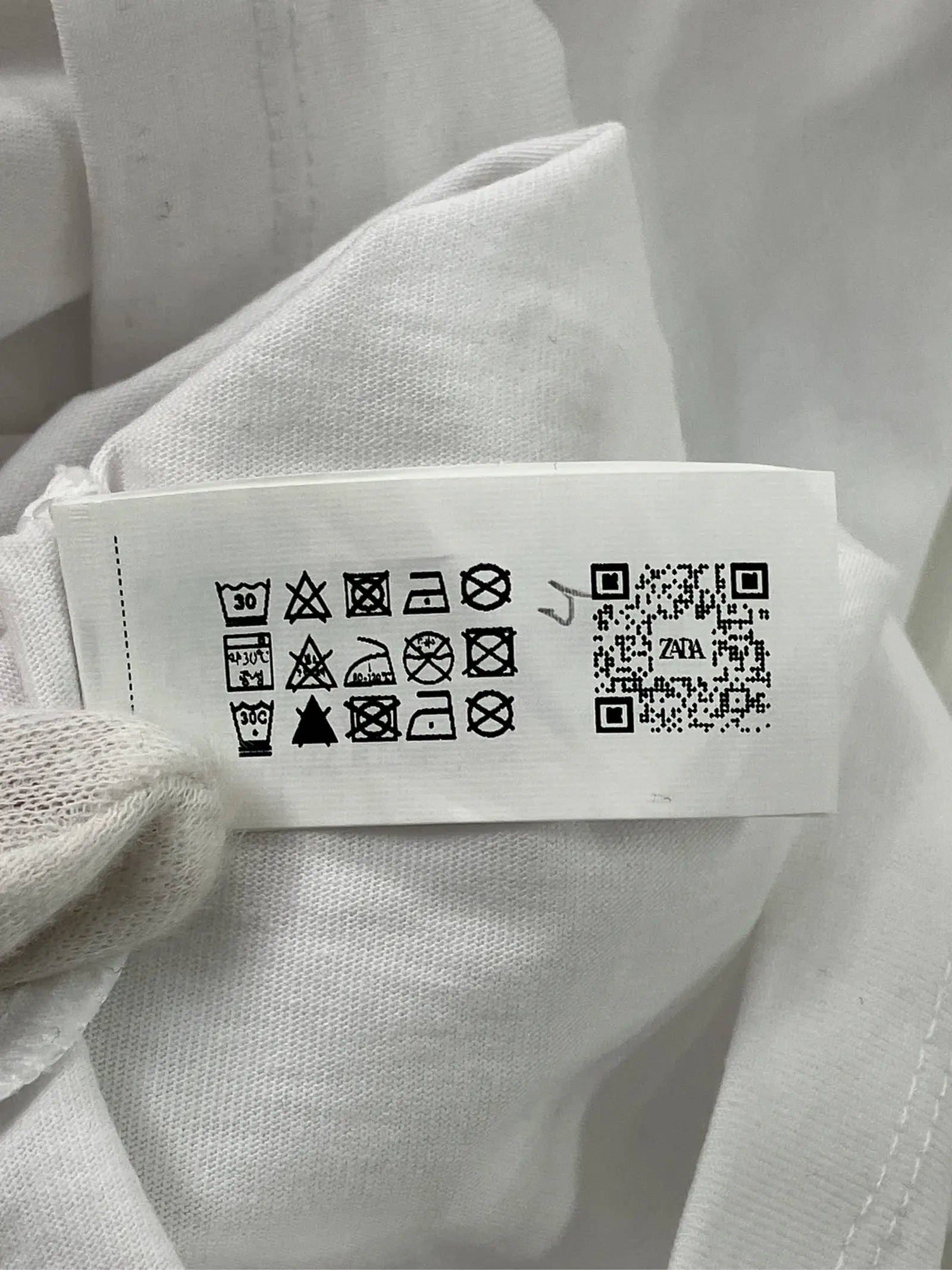 https://r2-worker.digdig.jp/product/337a92f9-52d6-4f53-9751-76d9759f4f09/5655cb4a-3250-4dce-bfbb-1c4890175da4