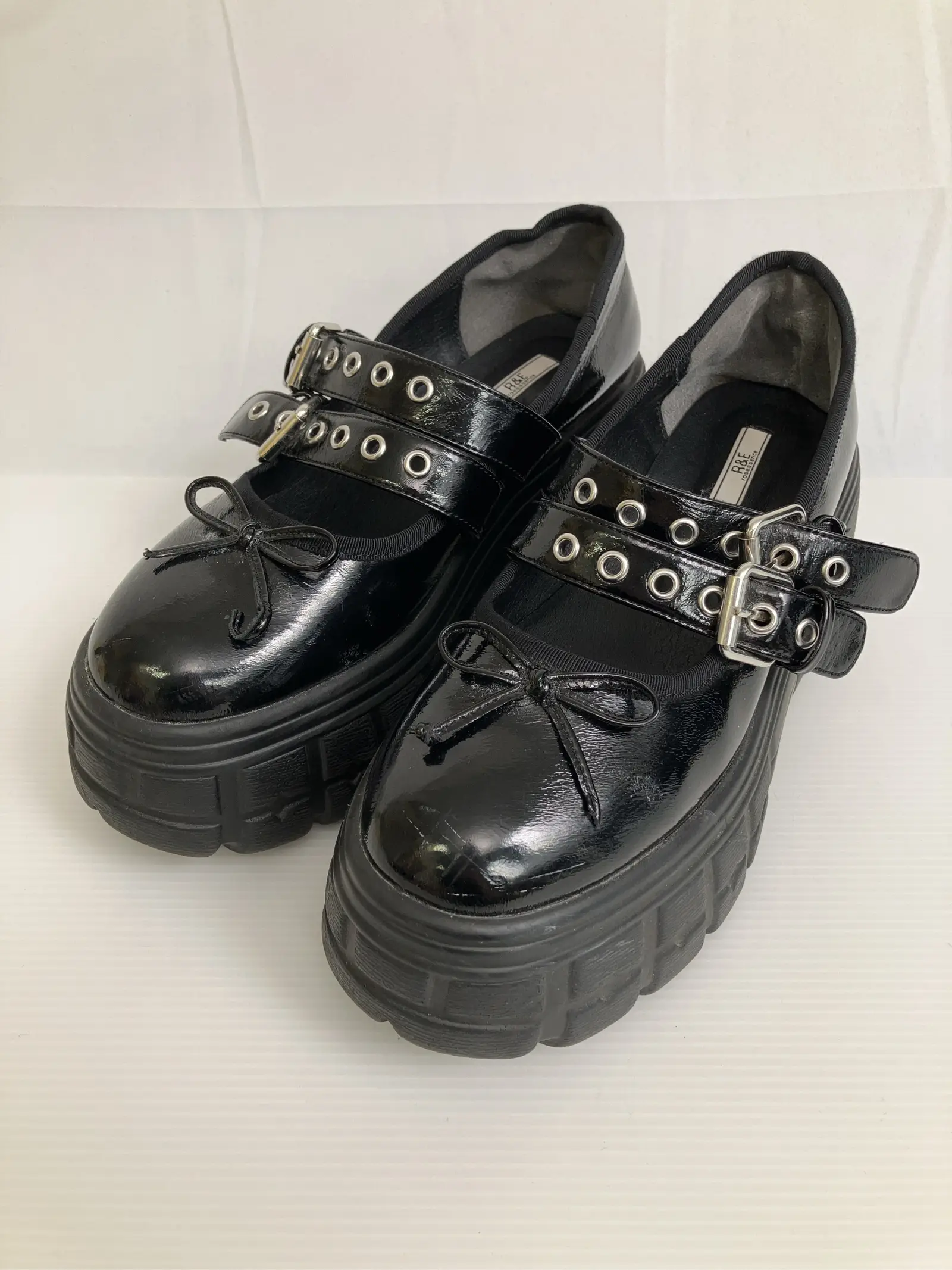 https://r2-worker.digdig.jp/product/337e0a0a-5755-42c0-9961-39a29a649535/975ebdc0-2921-4105-a548-523d8b7a232a