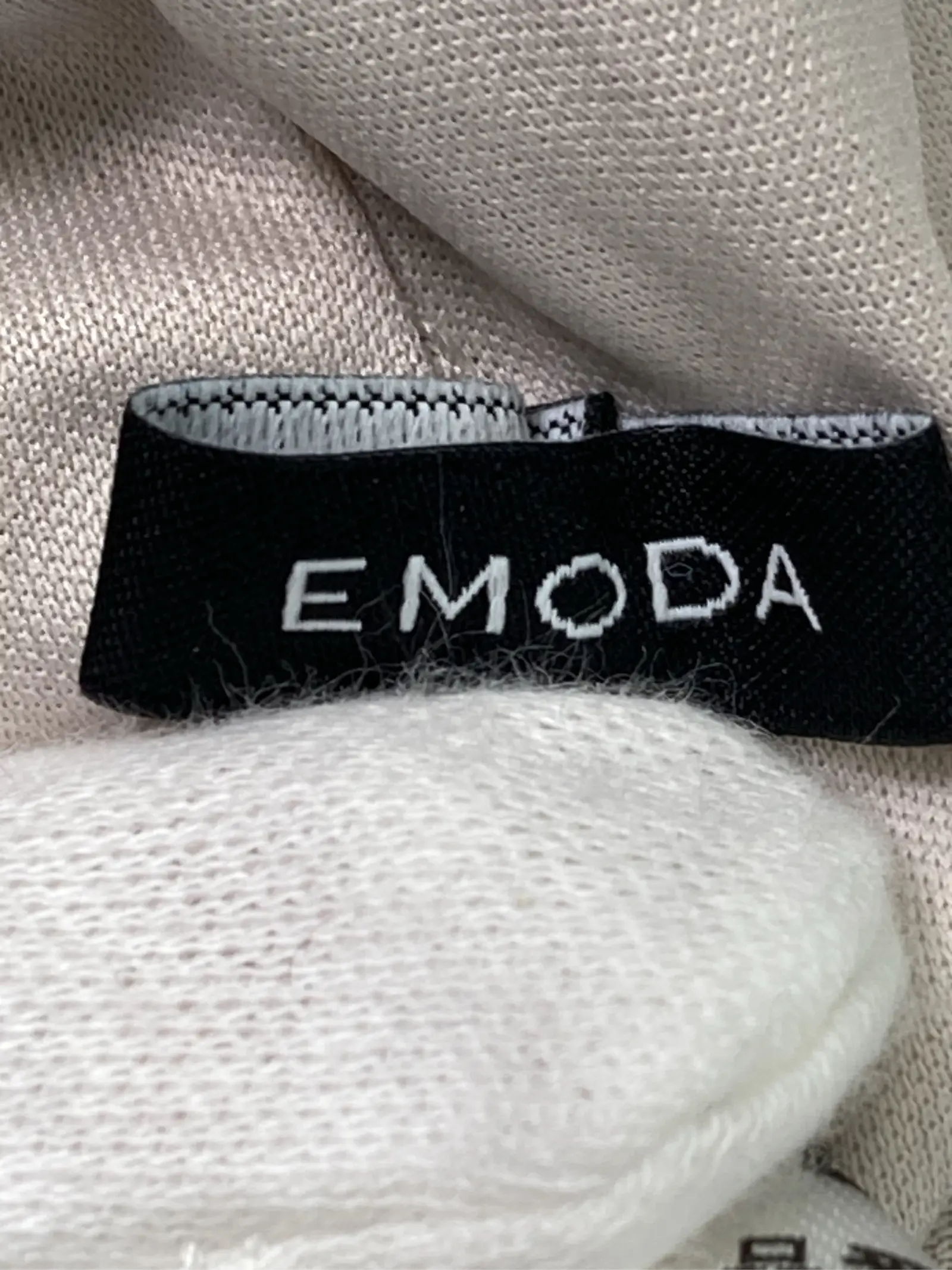 https://r2-worker.digdig.jp/product/3404cc94-ebdb-4289-9f39-4659670218a2/c10ffbc5-83c0-4f41-913b-aaf72fe06324
