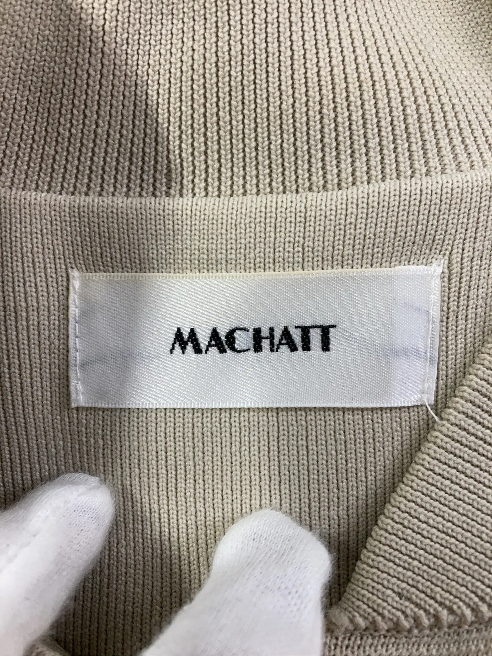 https://r2-worker.digdig.jp/product/34247640-93b0-4069-84bd-079324d4d8fa/0c7d3d2b-d6f6-4e08-a21b-1f83c4029ed7