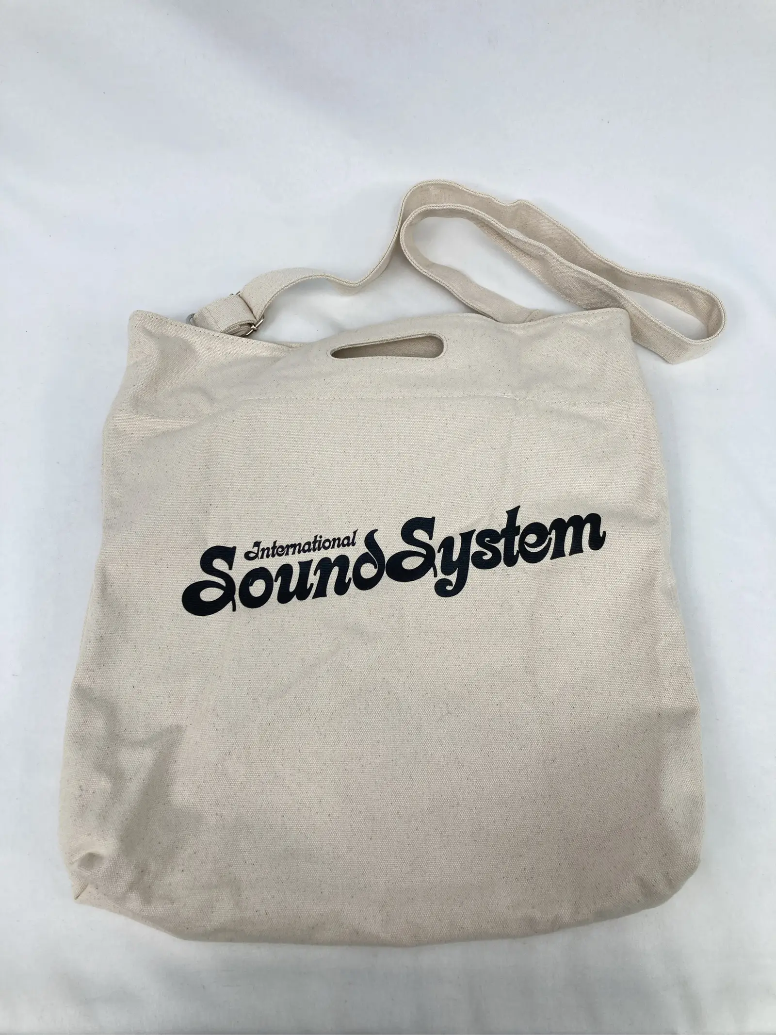 https://r2-worker.digdig.jp/product/3491021a-b2af-4625-a98e-cd4799b0b958/f0d1222e-f2ec-4e28-983d-a8fbe24b91ab