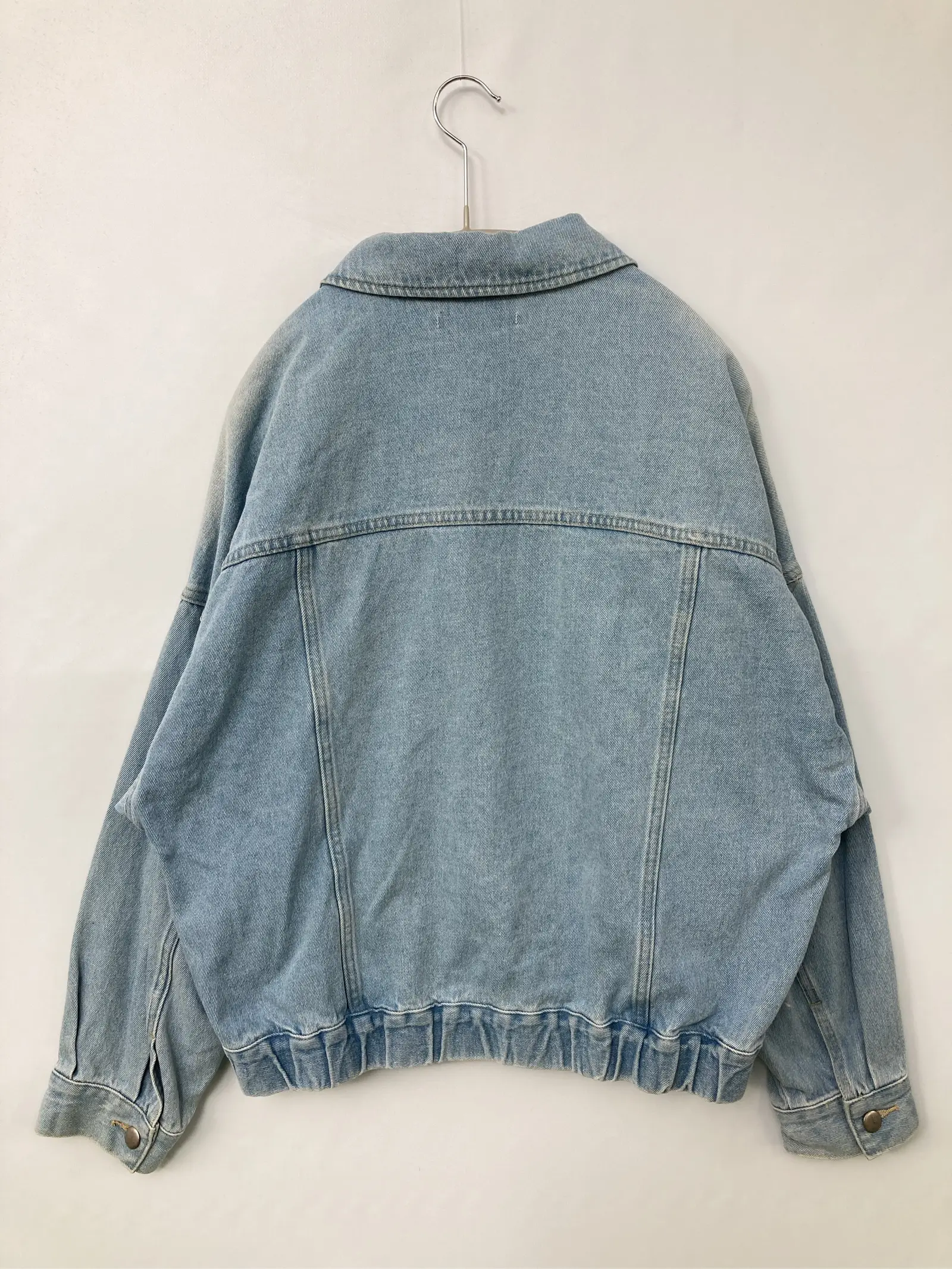 https://r2-worker.digdig.jp/product/34982f5a-63d5-4146-8939-4398b361517d/7a39c82e-a351-43fe-a8b0-a5d0724e77f8
