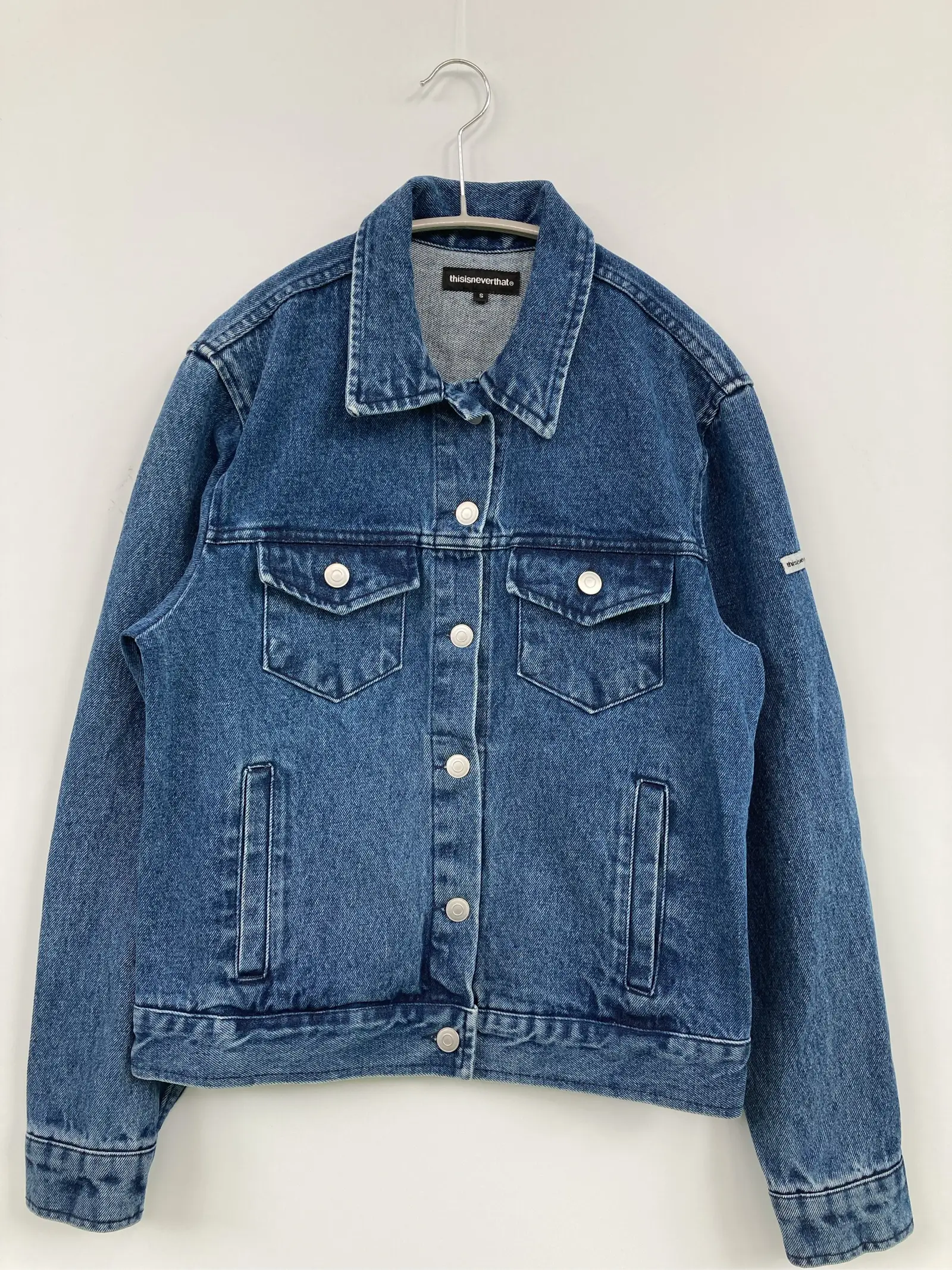 https://r2-worker.digdig.jp/product/34a3599b-da4a-4c6c-94a1-cc7dfe7e51b1/ae07f869-46fc-45c9-80a6-04f1a52038ff