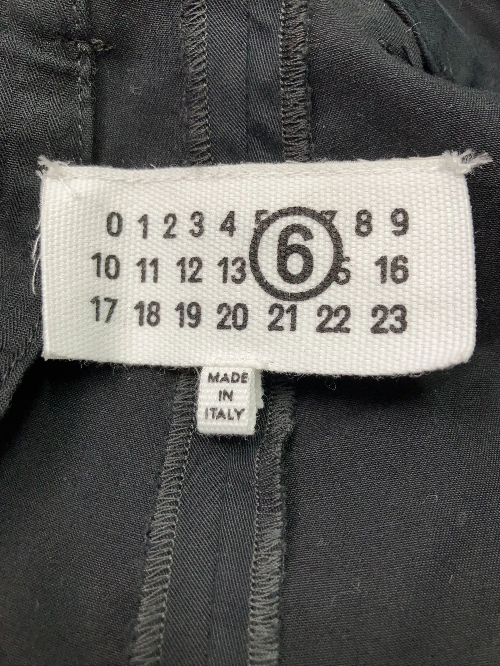 https://r2-worker.digdig.jp/product/3519cf1c-2f6d-4d62-9f8c-63273b790a56/415add2c-b6ec-4fae-9edc-d04717dd1104