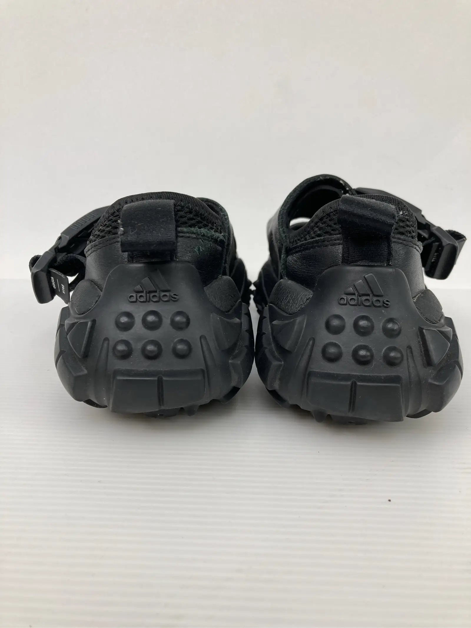 https://r2-worker.digdig.jp/product/3548f6c0-55d8-44d5-bf11-ddf530d0718b/40cca46a-9596-4cad-b14a-773ced341e11