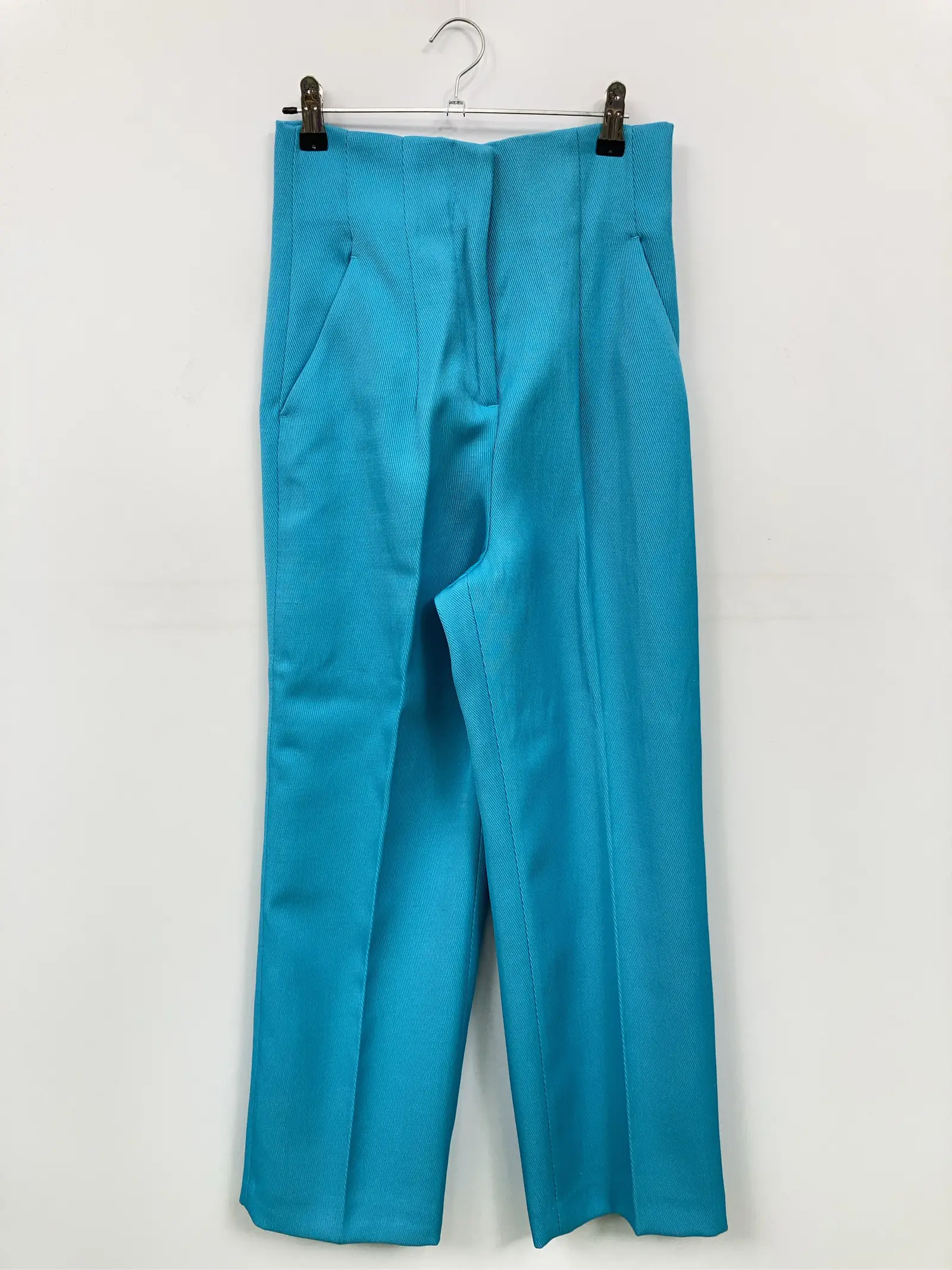 https://r2-worker.digdig.jp/product/35b35540-c2ff-44fc-aaa8-5afaa904207f/227835da-af9d-4ca6-9614-cfb19193d6f4