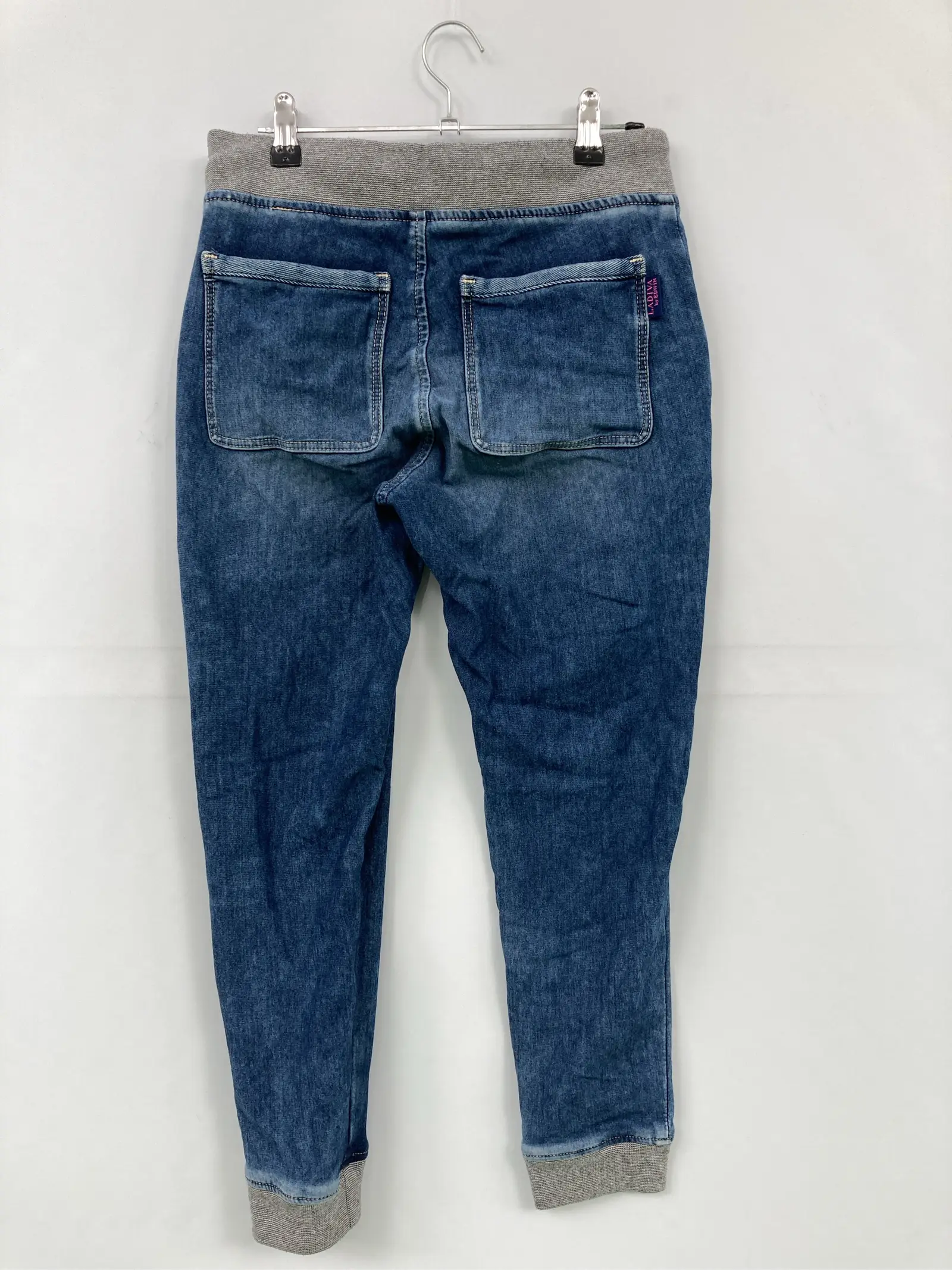https://r2-worker.digdig.jp/product/35d7b8e5-b68b-4625-aed5-4a4e67645416/8facc256-9b3c-4221-85e4-07a47aaf423a