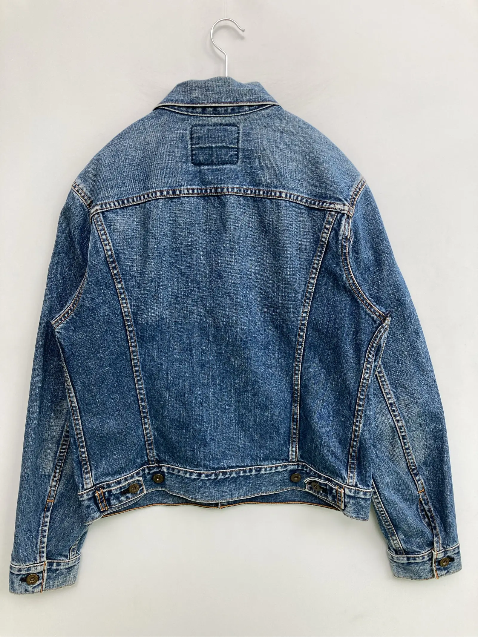 https://r2-worker.digdig.jp/product/3633c333-7ab4-4daf-8838-5e14c6b2456d/34304ba2-e2b8-47ae-96b0-113e502303cd
