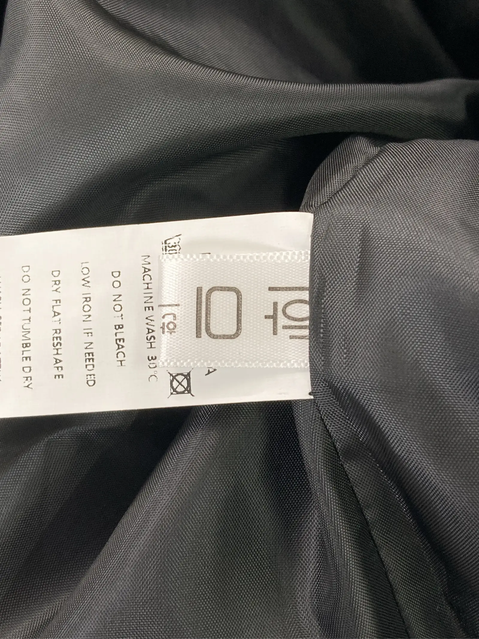 https://r2-worker.digdig.jp/product/371c43c8-584d-4a28-aff6-ff96dc1c30f1/a56fddae-667b-482f-ad73-6ba8799f7fe2