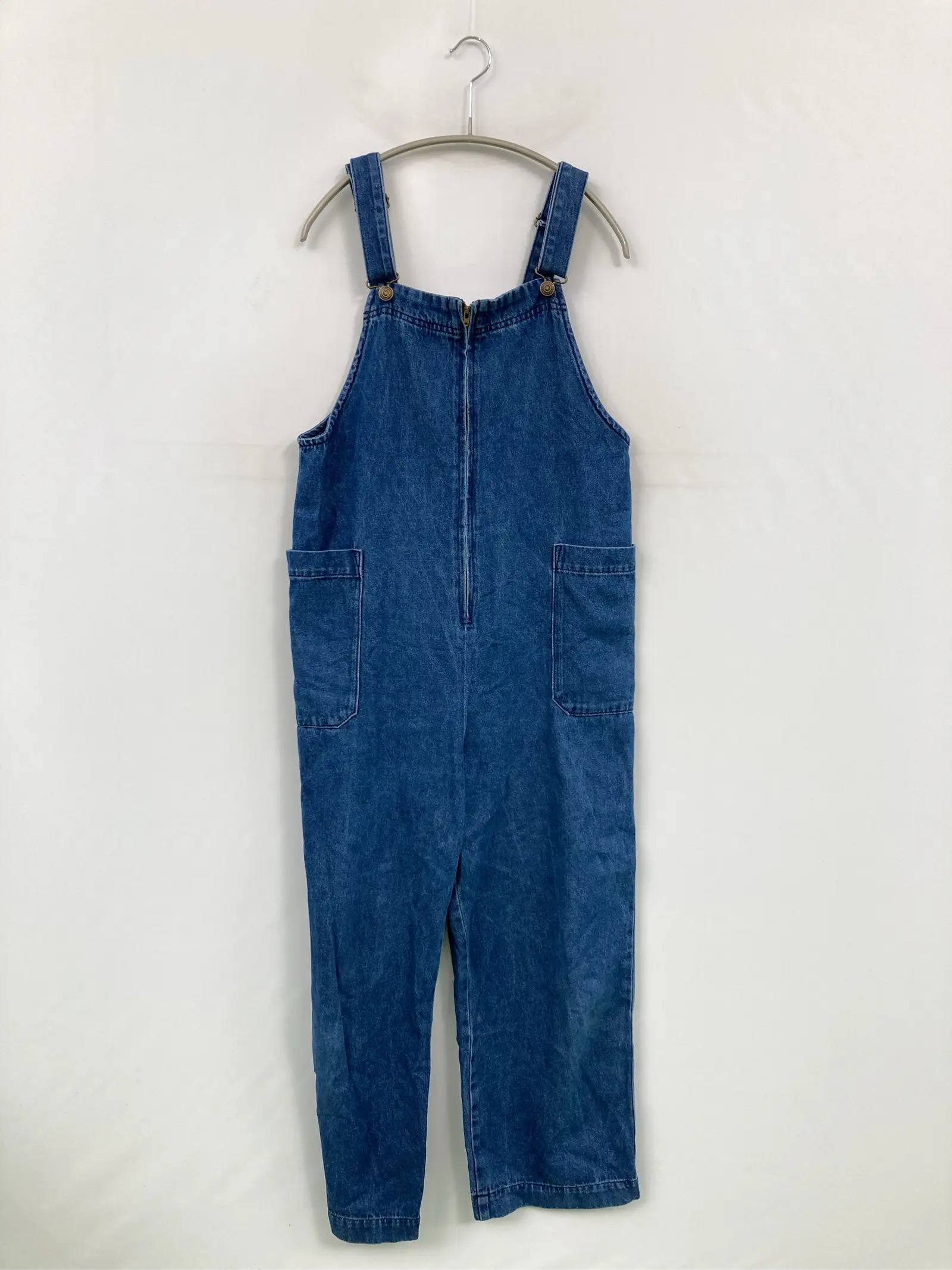 https://r2-worker.digdig.jp/product/3728c638-1e30-449b-8055-f3577868d3bd/e252065b-3a1f-4b8d-a3e5-701ee312aaa2