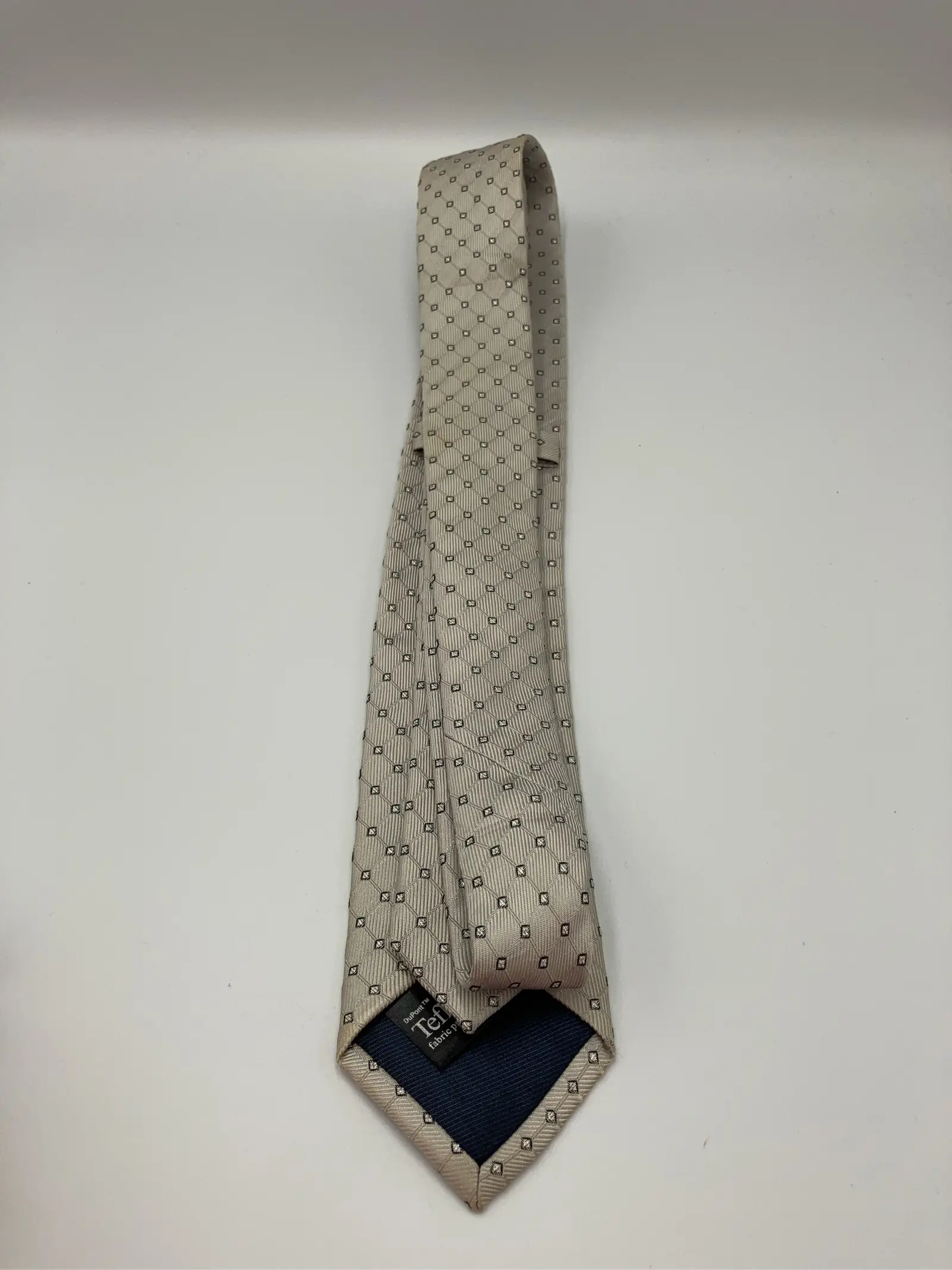https://r2-worker.digdig.jp/product/37420cdb-476f-4d01-9bc3-c0d9891d2d4e/83f05145-5630-4451-93d4-bb93c7a55fbb