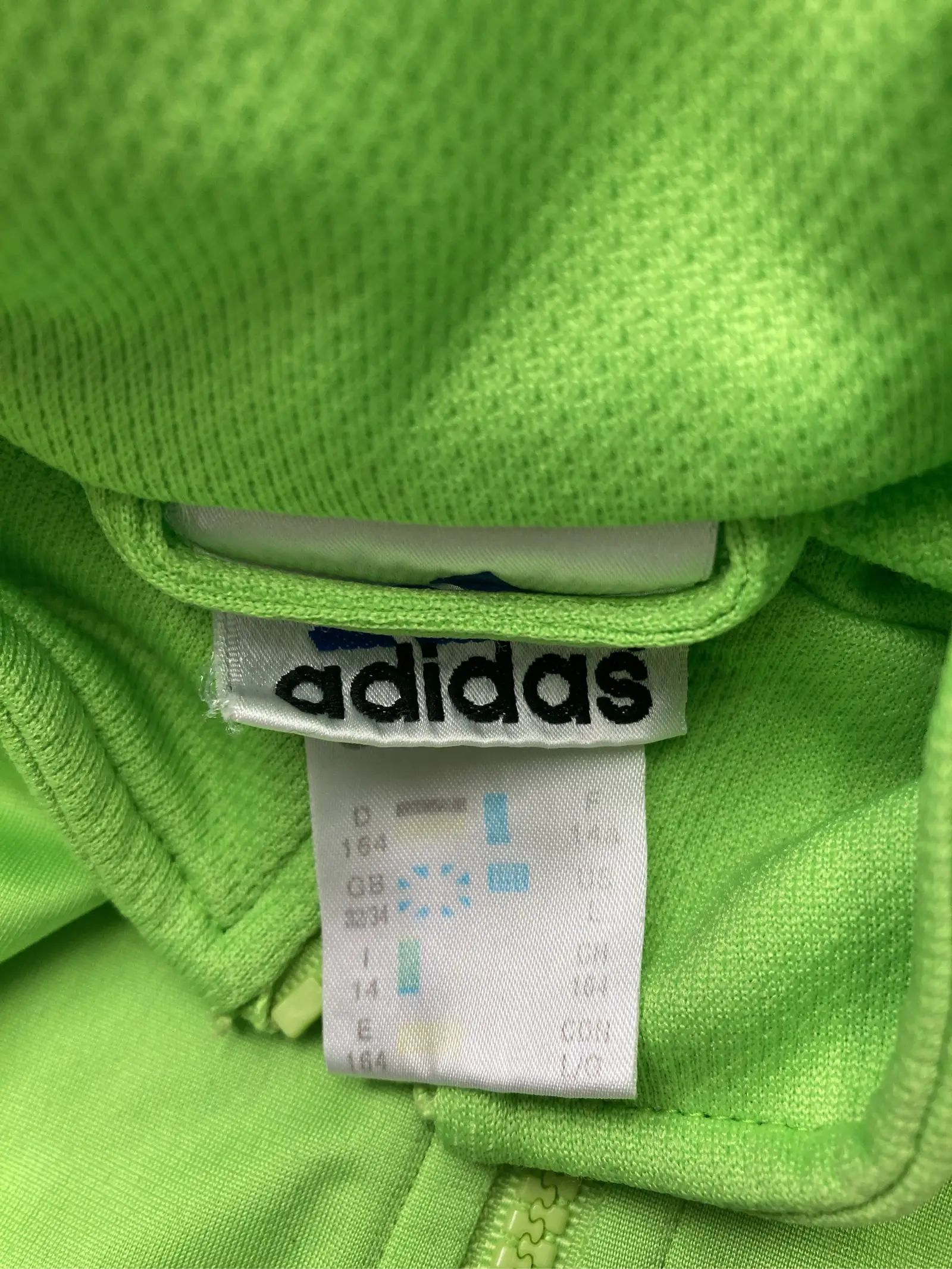 https://r2-worker.digdig.jp/product/37723f94-b6d1-4ec3-9765-f1e823ea2a8e/ded28d37-6763-434a-a158-b5f4ece9568a