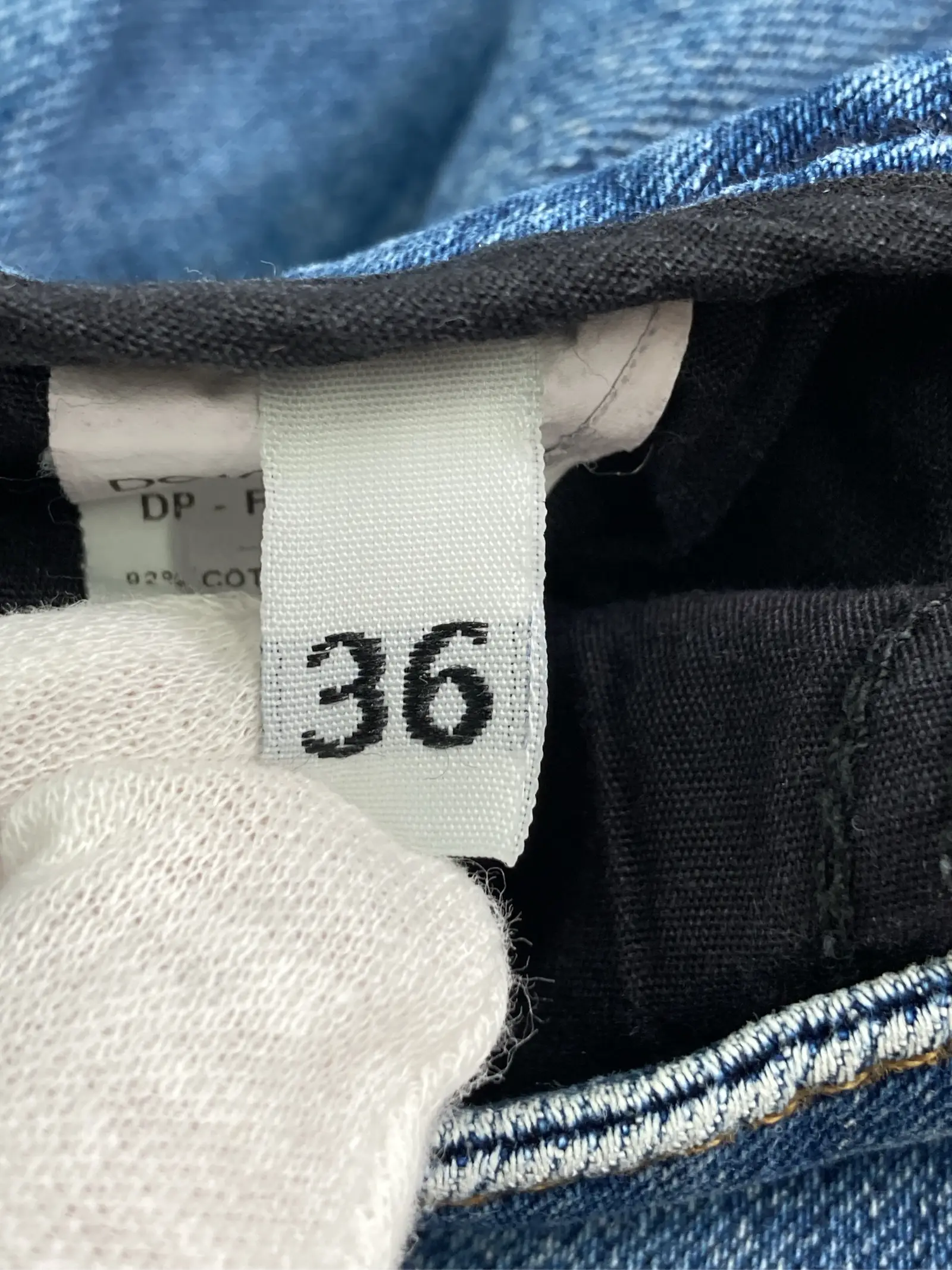 https://r2-worker.digdig.jp/product/3788e904-d8ae-4c14-bf9b-7a3a34b95568/a1f296fc-3a3c-4a0a-b523-8e1875980e1b