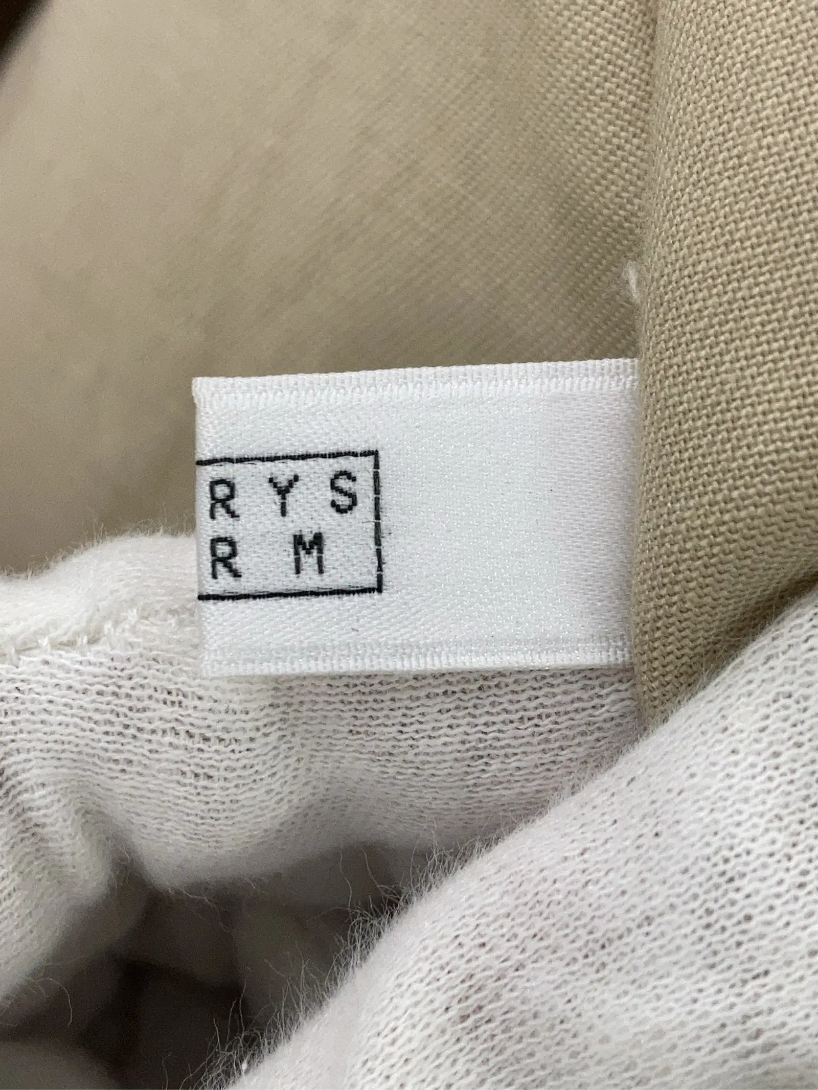 https://r2-worker.digdig.jp/product/3790f1c1-1c14-4c9e-8012-a092344fefdd/8a8f3e06-0e70-4b3c-83cc-e645e7840611