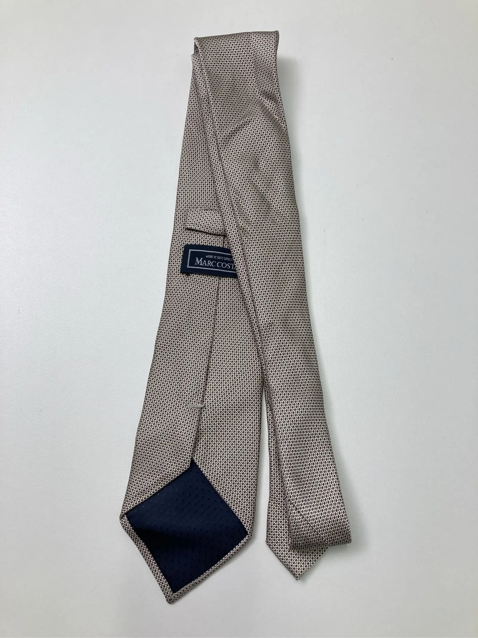 https://r2-worker.digdig.jp/product/37e767b4-f036-41eb-a631-a0e84e1499e9/c78381fe-6df7-4c8a-9ecf-3d233ce62a63