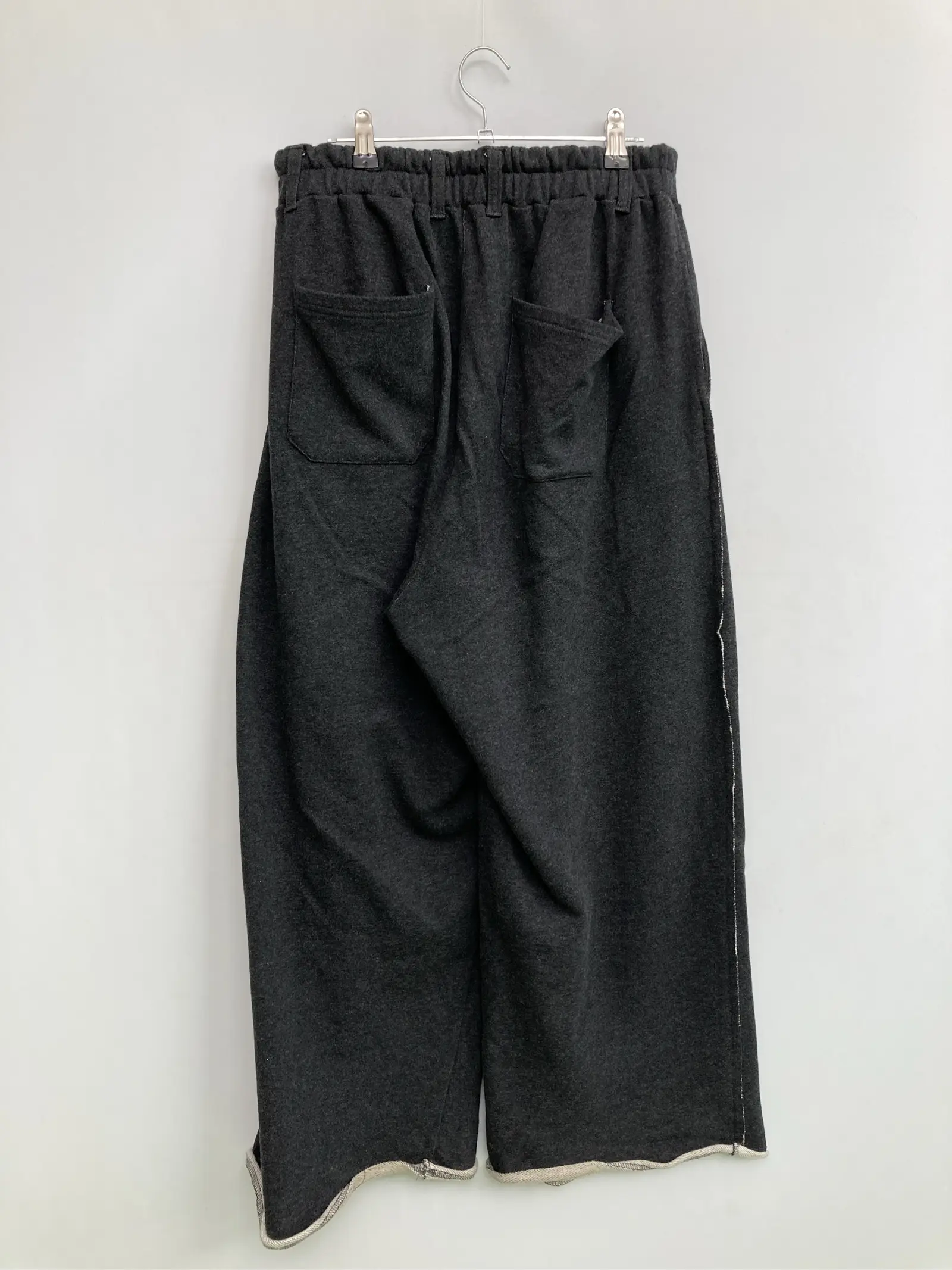 https://r2-worker.digdig.jp/product/3813c0ca-c48a-4ebf-a838-f4867c8b8ce5/821e7038-8d42-41ae-943f-07ea10626115