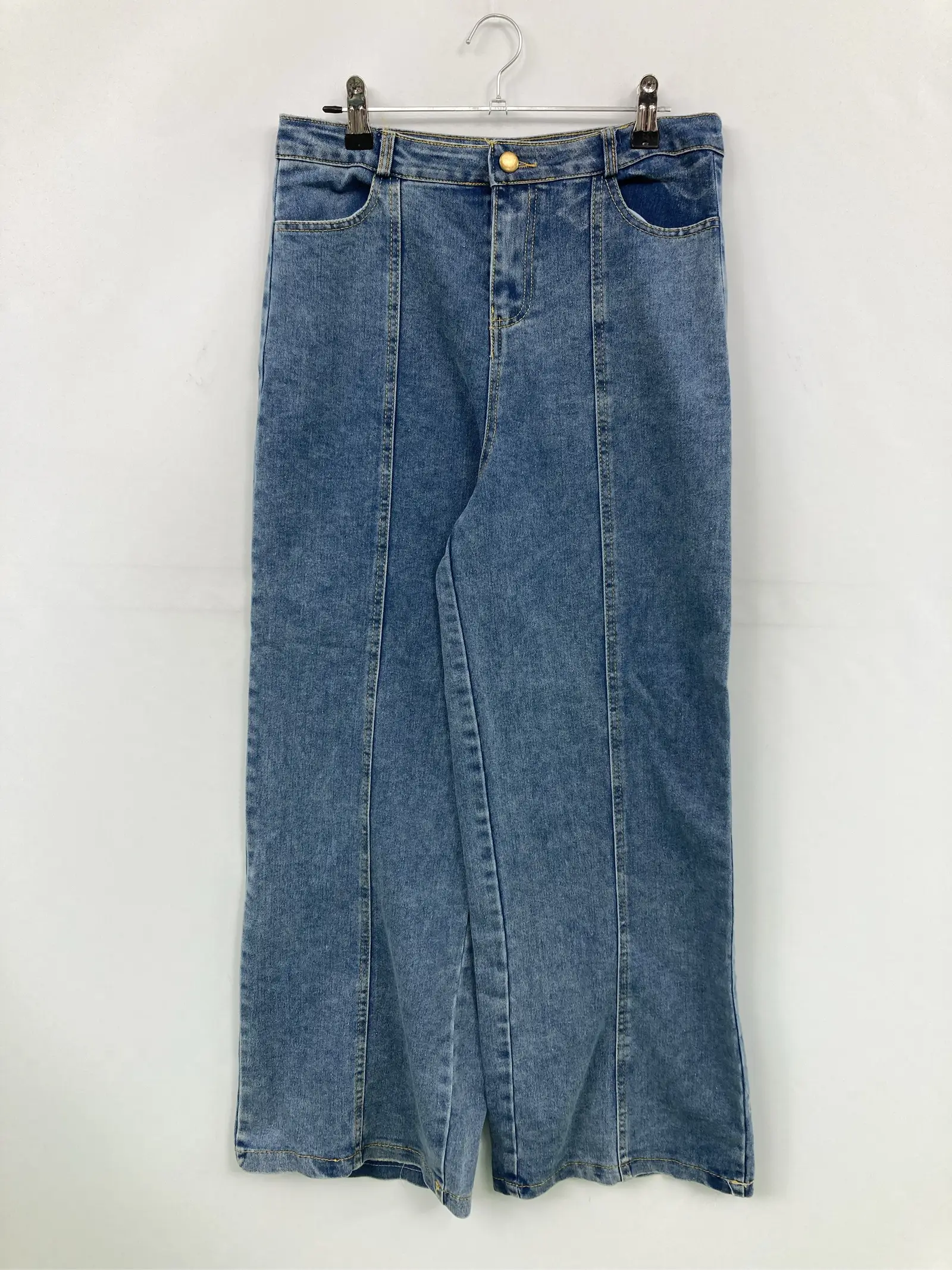 https://r2-worker.digdig.jp/product/38cbd817-a986-4cac-a6b6-e2f3a93dba6c/0b01908d-5189-41fb-8e8f-a950a11713a8