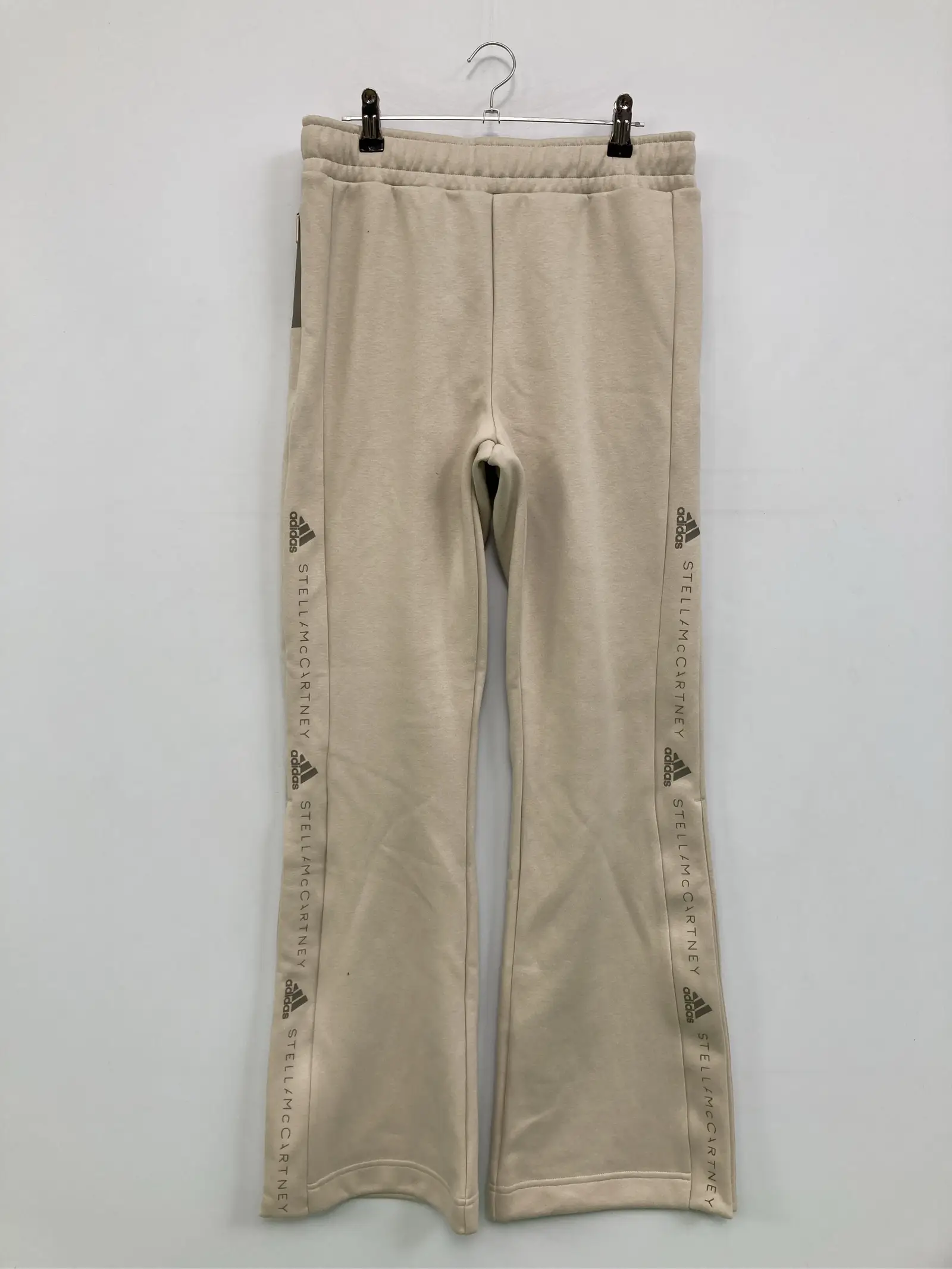 https://r2-worker.digdig.jp/product/3910bb7c-6166-41d1-ac50-563c8cbf5918/60598949-187b-474e-bf3d-4574c03321a1