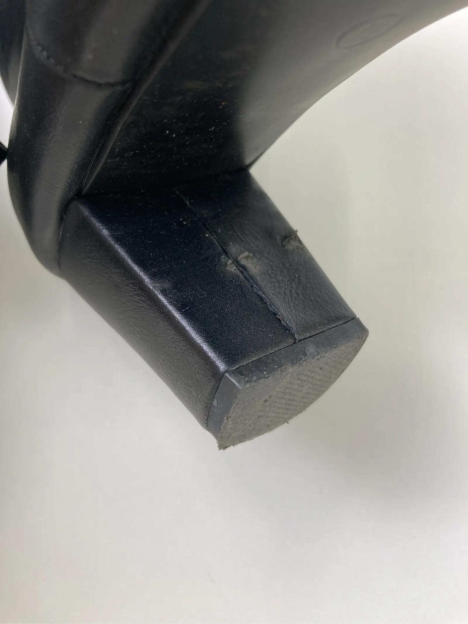 https://r2-worker.digdig.jp/product/394fc339-8bd3-4da1-8773-f16126501ec4/b2f7b7fb-401c-4e9c-844d-d5fc4d5aa4db