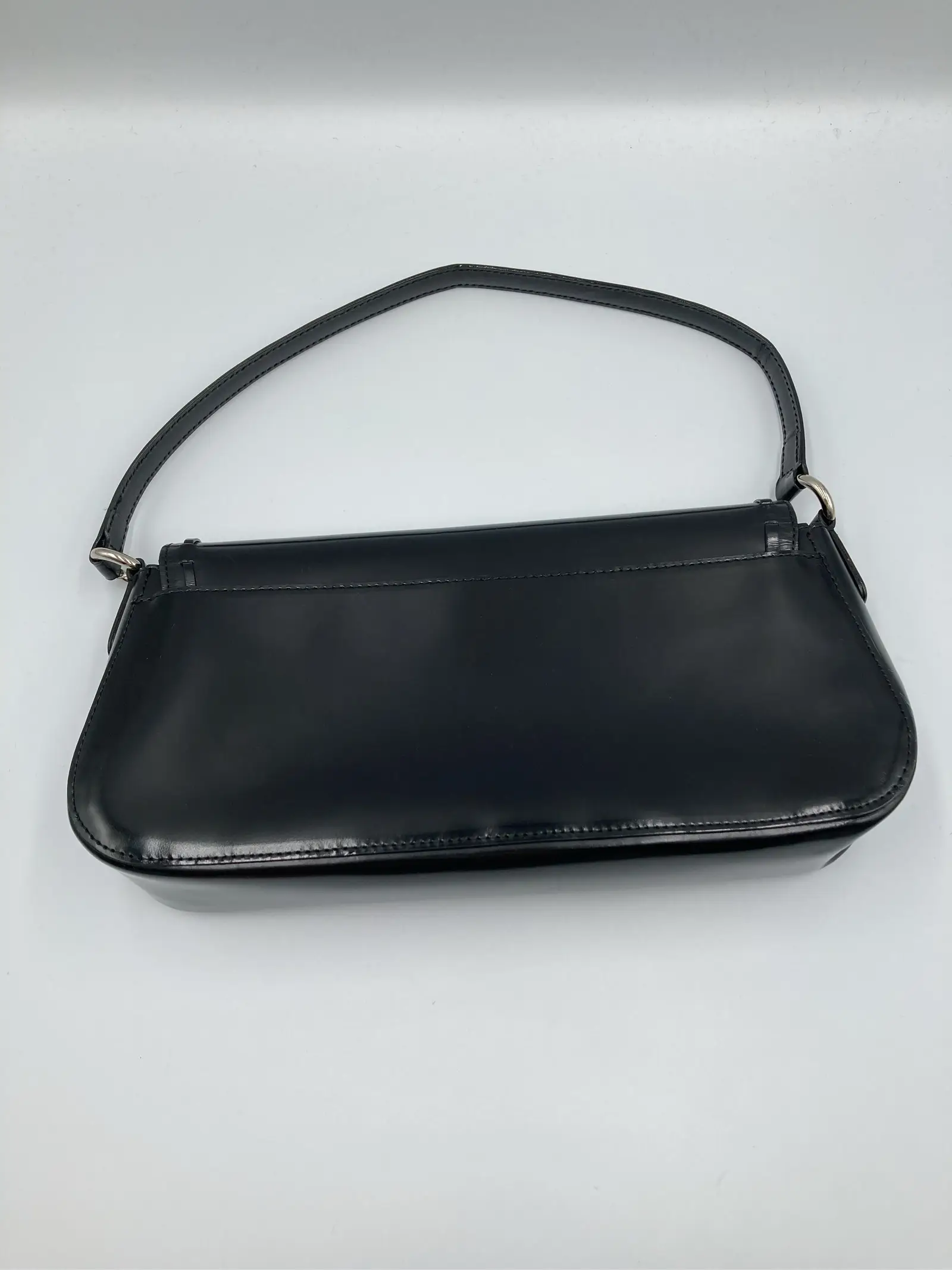 https://r2-worker.digdig.jp/product/39931801-6609-46ec-8493-5a6b7ce0cd6b/ecf4e460-3f2d-491b-afb2-80f3703c9d97