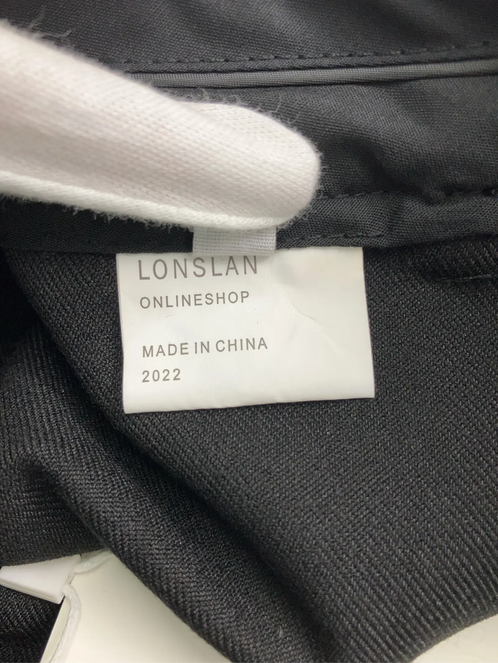 https://r2-worker.digdig.jp/product/39bda483-b094-4ac1-ad71-be9d7286d4e5/e7666fed-818a-40e8-a3a7-efbd293d84a7