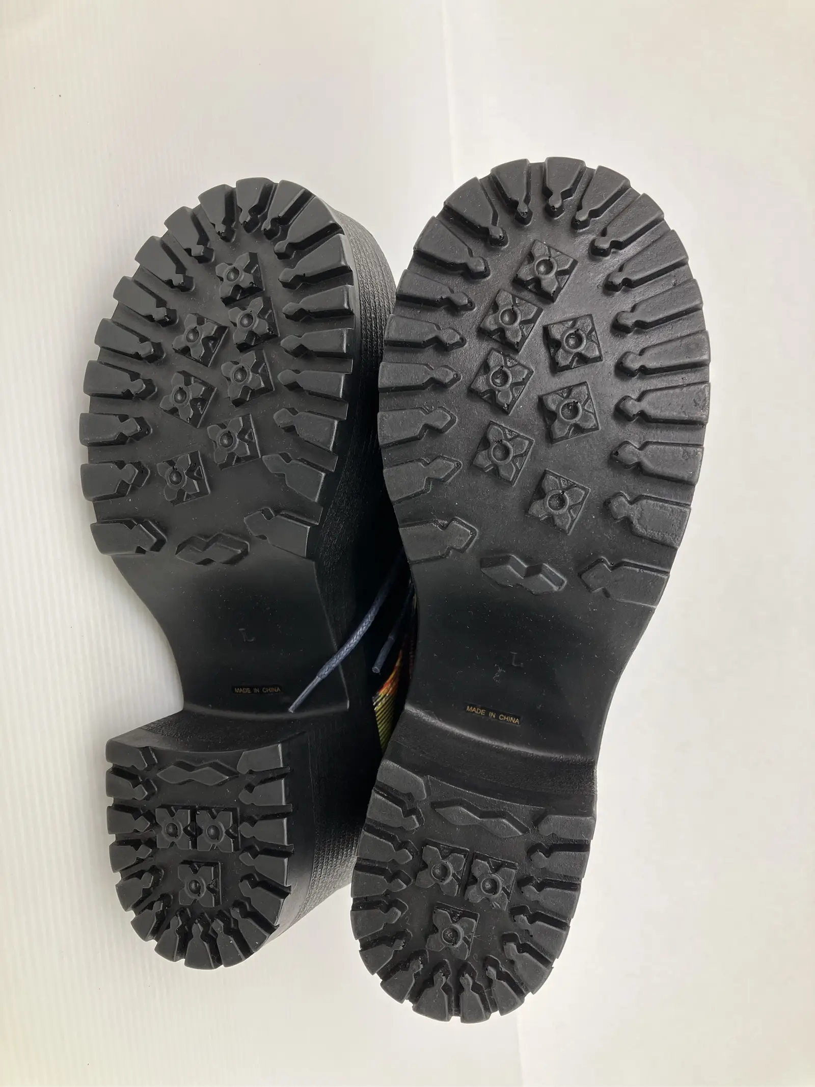https://r2-worker.digdig.jp/product/39dad300-0306-4b0d-816c-a9d23a6f2793/4a885600-5b63-4d44-a2d9-0afc6b7c0679