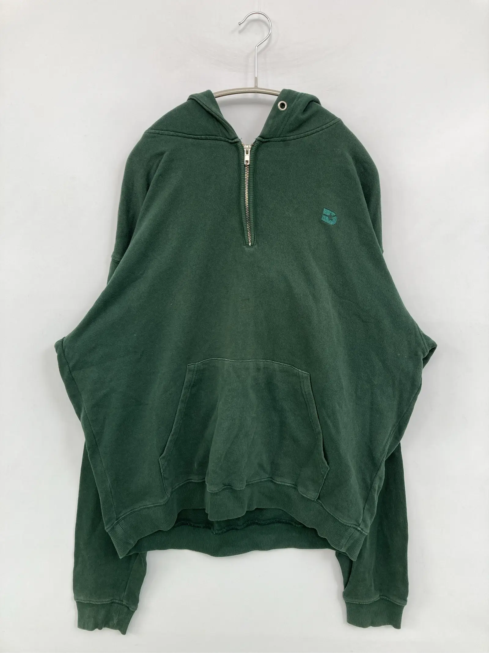 https://r2-worker.digdig.jp/product/3a1f89c5-0ce7-41d9-8fc9-106280ae5555/d8e284ff-40df-4779-a521-0e2ab4200325
