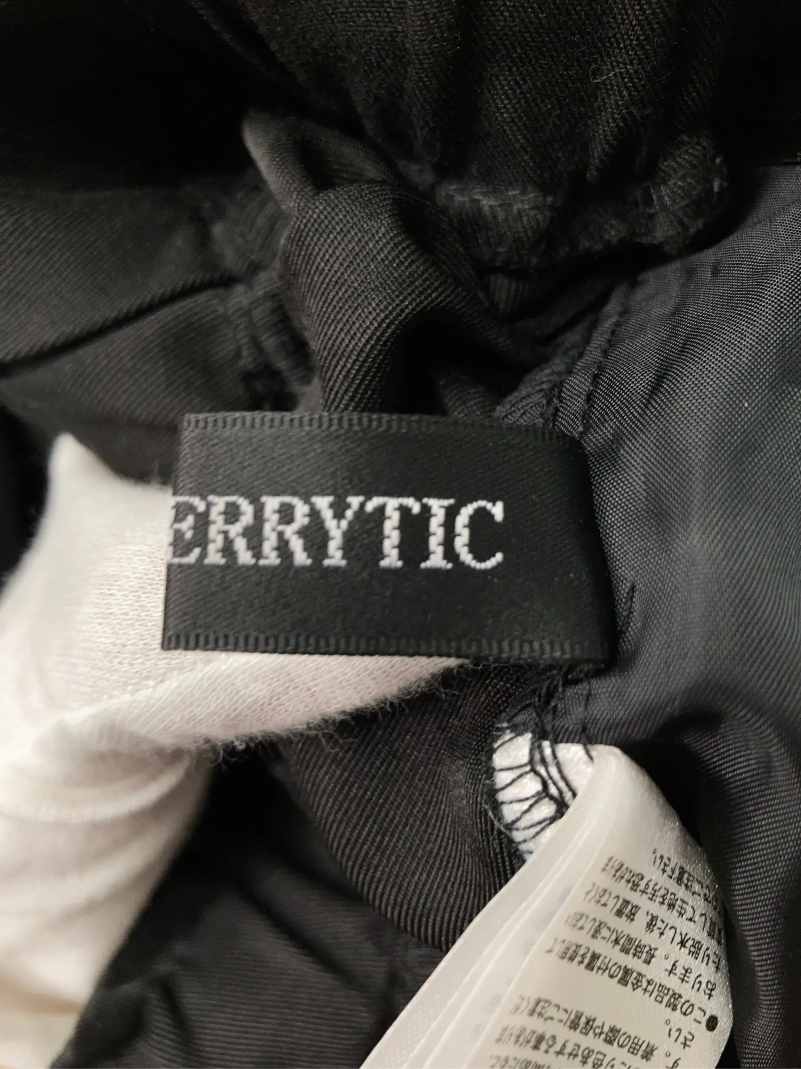 https://r2-worker.digdig.jp/product/3a29b8df-5baf-48a1-b4a7-d0f2f397acbc/de7022ed-5441-42aa-84ad-64e99d266b68
