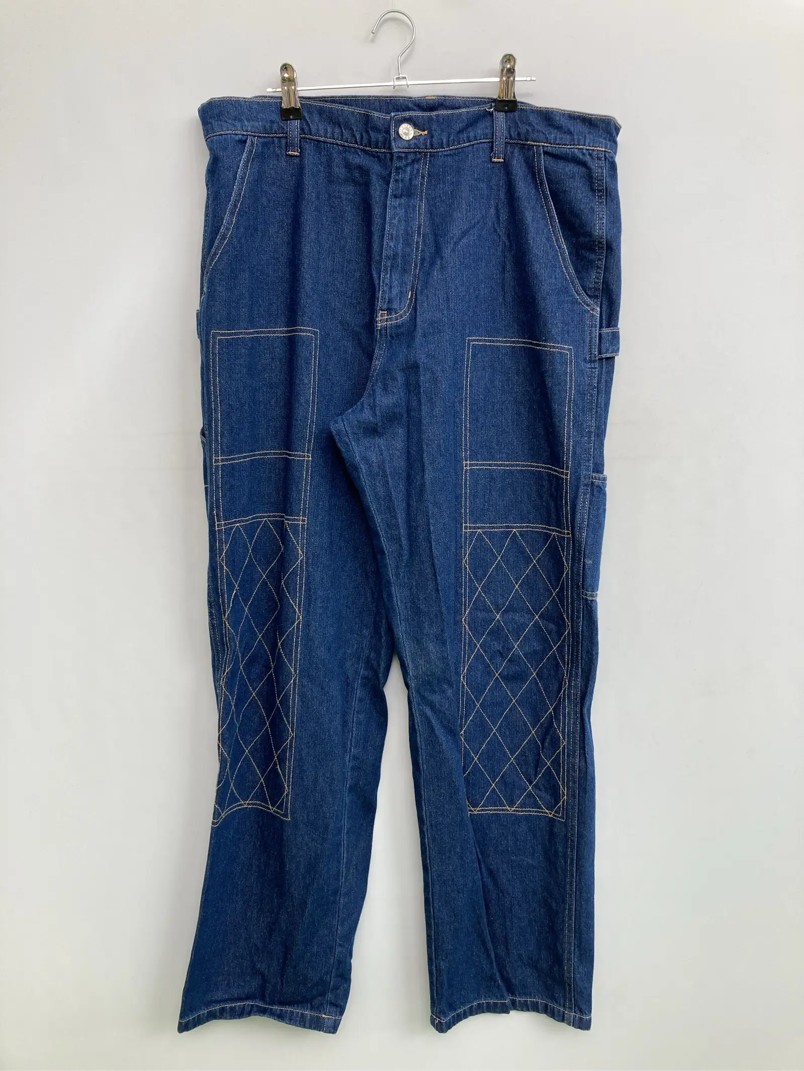 https://r2-worker.digdig.jp/product/3a535250-e531-4669-945b-a61e380e784d/613ad31b-491d-48e3-8df4-05a211a52957