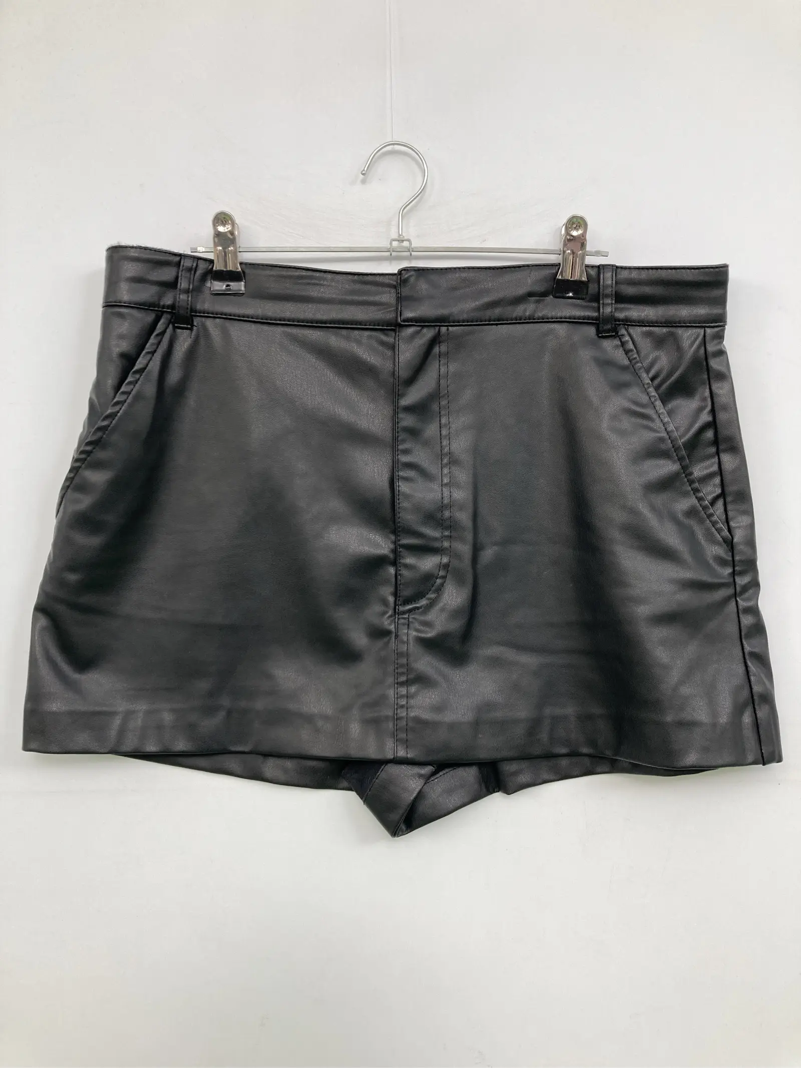 https://r2-worker.digdig.jp/product/3a83c15c-fd53-4599-a779-2855db1616a2/07d5f857-46d3-466d-b67a-f702c204f918