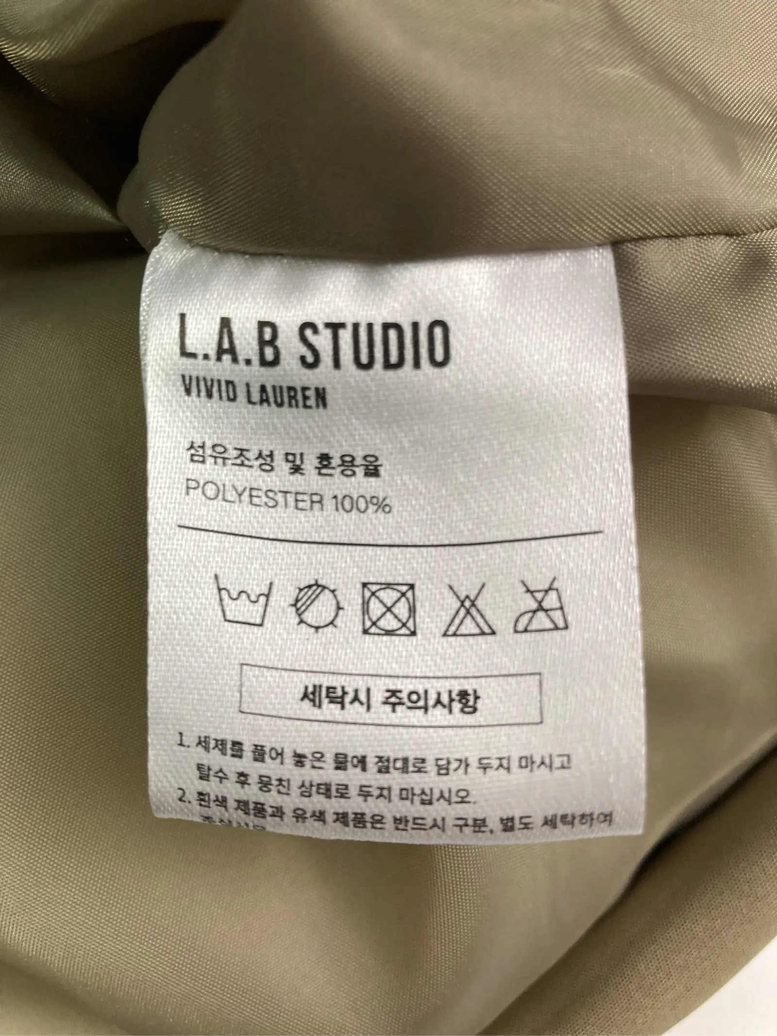 https://r2-worker.digdig.jp/product/3b142315-c30b-4d02-98e3-52693d251ef1/014af9fb-f57e-4710-a5d9-98c9ef37fb3b