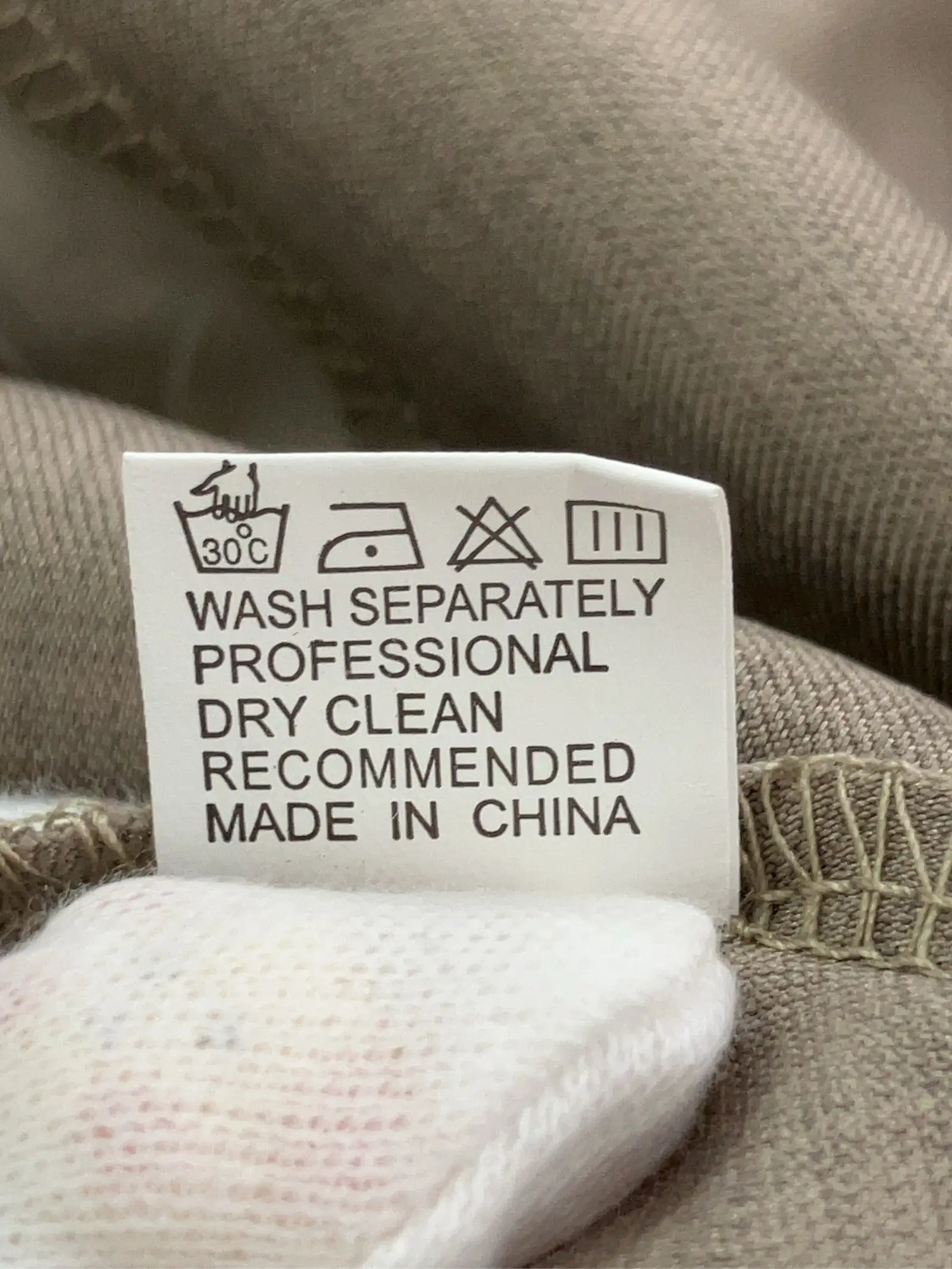 https://r2-worker.digdig.jp/product/3b4456e6-c96a-498a-839e-e308af60ca9b/115aa73f-d1de-4bd2-b26d-a46fdce79ffa