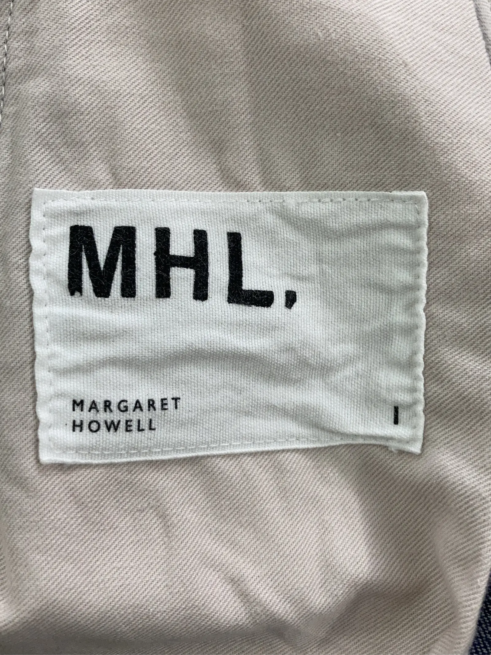 https://r2-worker.digdig.jp/product/3c27811f-98a2-4d1d-b7f5-47f5769ca646/78352fd0-489d-4b7c-a9b5-2e33ff04cfb3