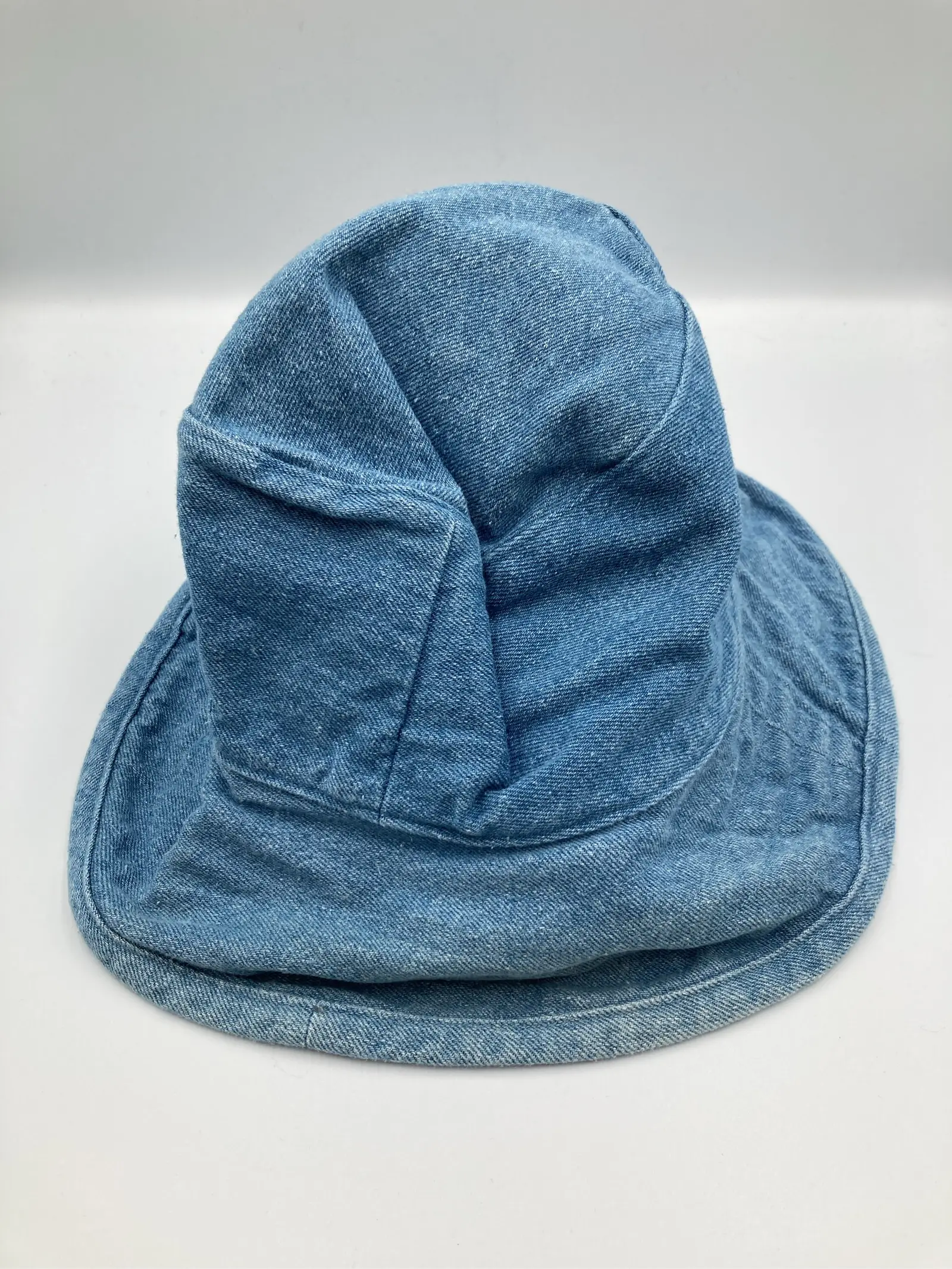 https://r2-worker.digdig.jp/product/3c2ab47a-fd7b-4172-bb80-4b3ee7595b97/4187657d-bd8e-4619-b94f-05660530ff07