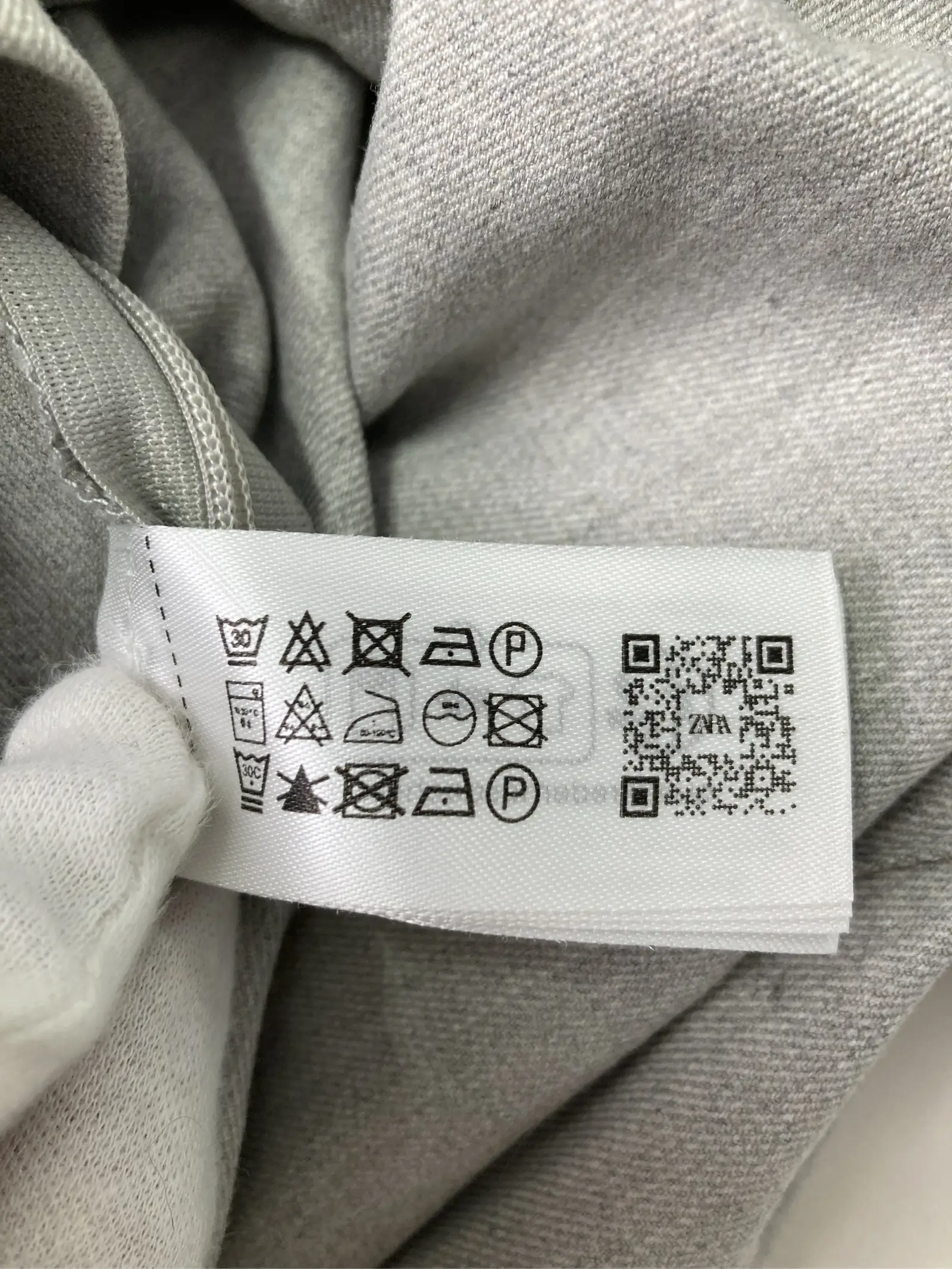 https://r2-worker.digdig.jp/product/3c7af18c-519a-4fbf-a893-8fac30801874/59b93673-8e7f-412c-ac77-ef0393c92305