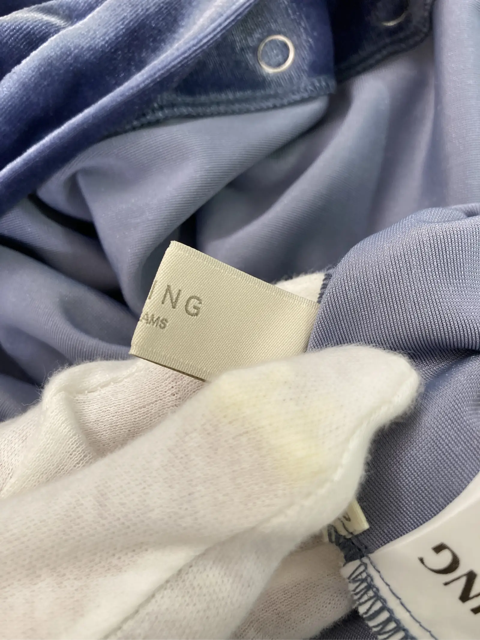 https://r2-worker.digdig.jp/product/3c87b3dd-0929-406d-8475-27dcf7c0c4b5/521762b8-1e2d-4801-b3cc-5ffb90a9e436