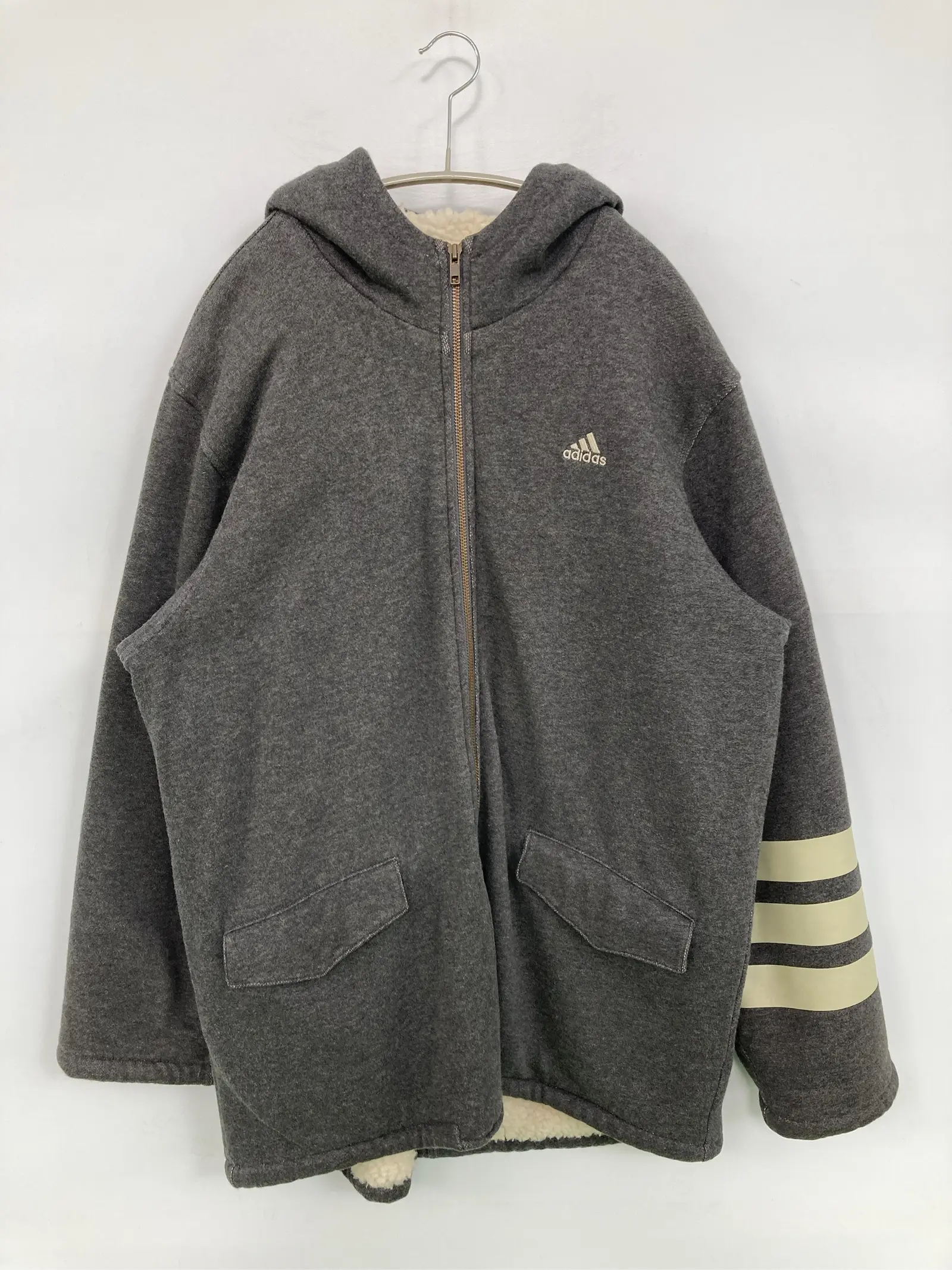 https://r2-worker.digdig.jp/product/3ccbc439-822a-46d4-bd2c-9c984d3b0396/57311d5d-d093-4f27-8c52-65ae998bbd16