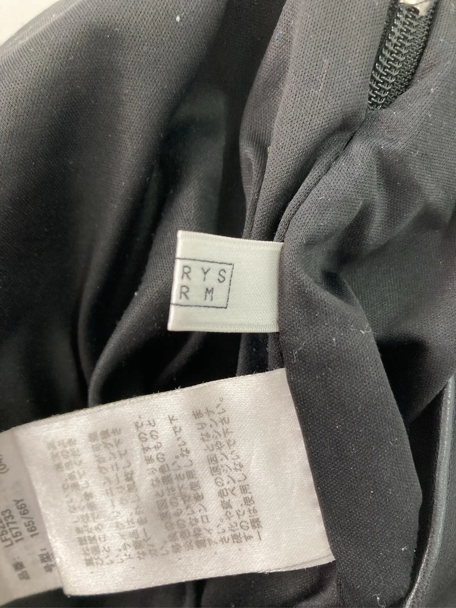 https://r2-worker.digdig.jp/product/3d150870-81d6-4571-b77b-69412aa8d8bf/4e336008-4bcc-49ec-b84d-bdc003f828b5