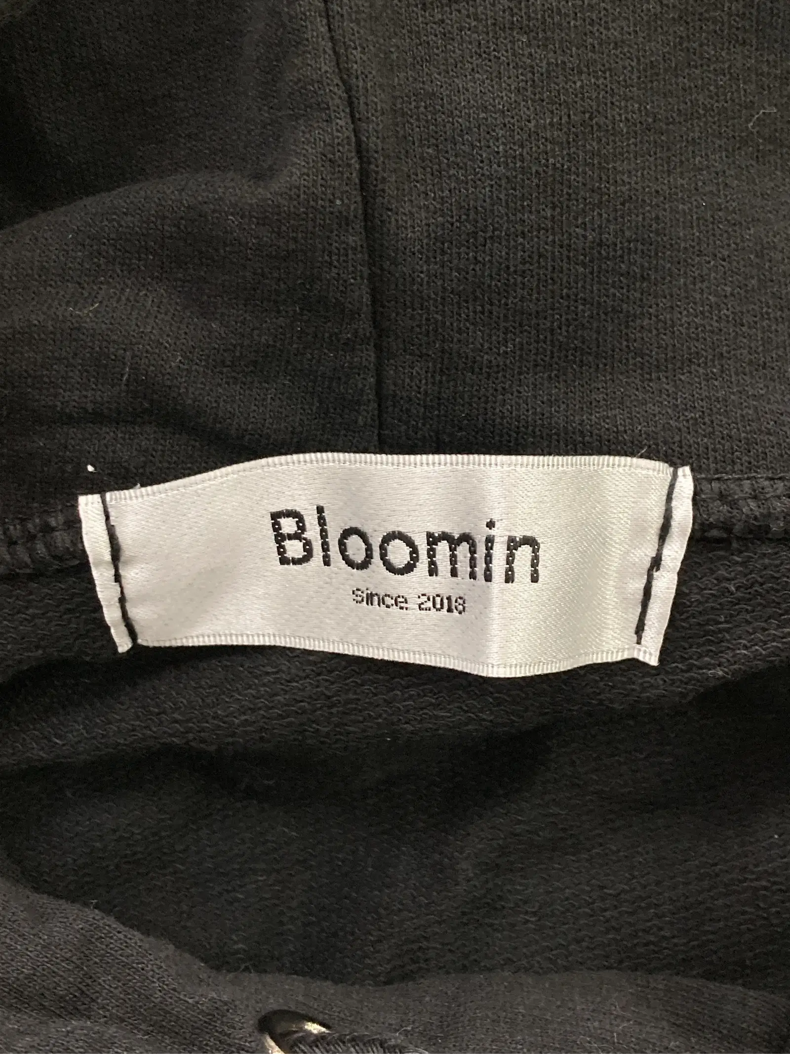 https://r2-worker.digdig.jp/product/3d7aa09d-042e-4b25-8611-51fa3b1a5d68/ca8a3123-28d0-4144-a29a-9fd7f0d234ae