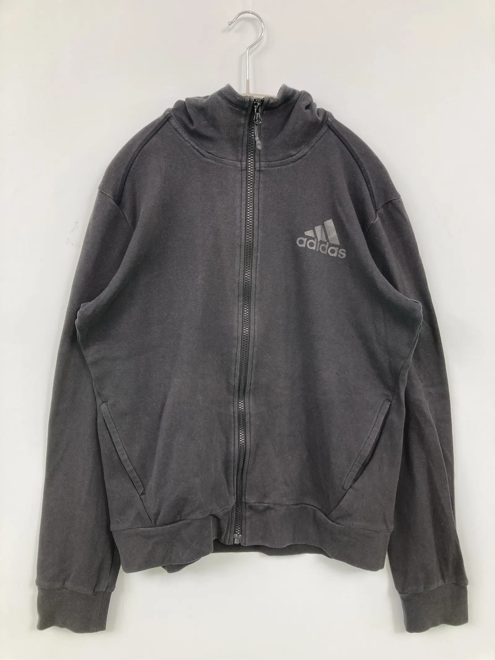 https://r2-worker.digdig.jp/product/3dfe00c6-560e-4ee8-b157-94cb8b05e74b/4225b4e7-cfeb-4260-8aac-7a2bc450e698