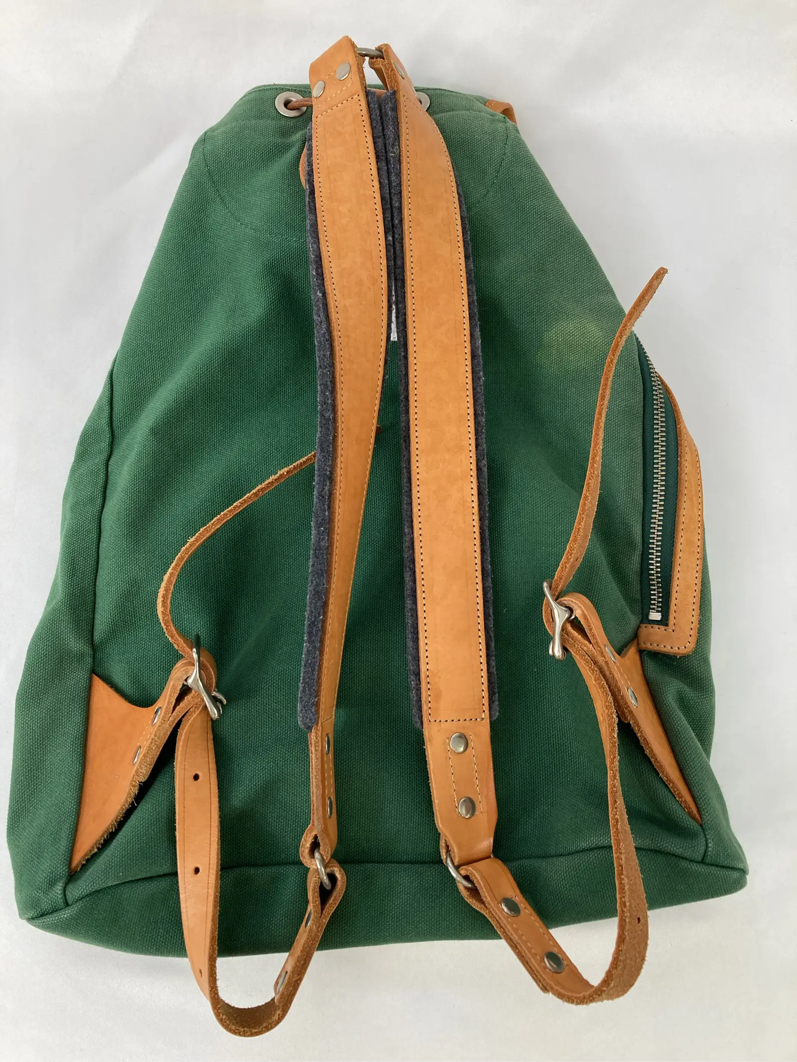 https://r2-worker.digdig.jp/product/3e16ac93-226d-4d45-a632-153ce66e149e/ee1c1cd8-d77e-4774-82e8-d02fa3f690ce