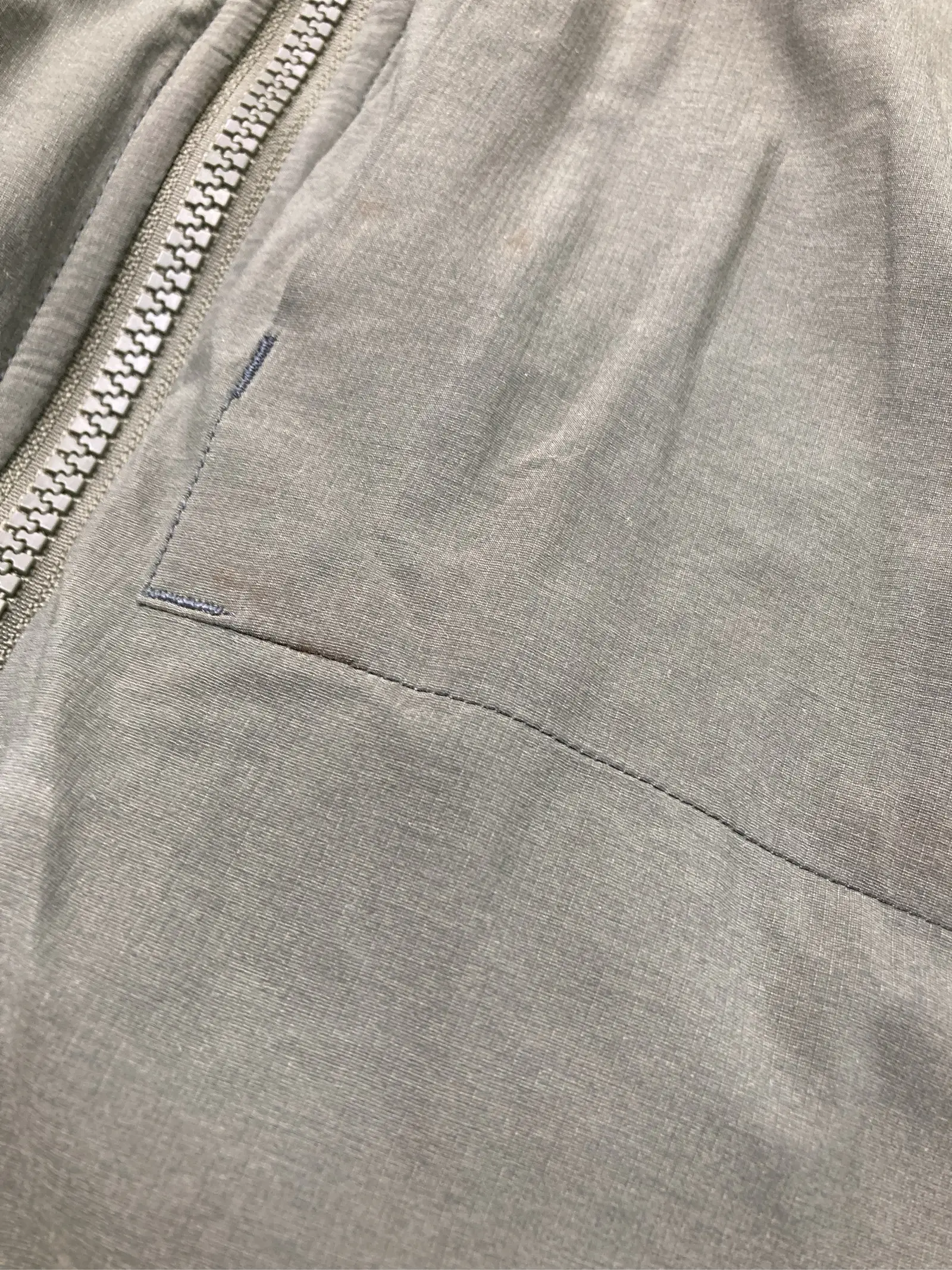 https://r2-worker.digdig.jp/product/3e725d93-8a45-4c54-9057-0b9a0a0d4ae7/0c951cd7-7d5a-46d0-bcb3-56755d90dc9b