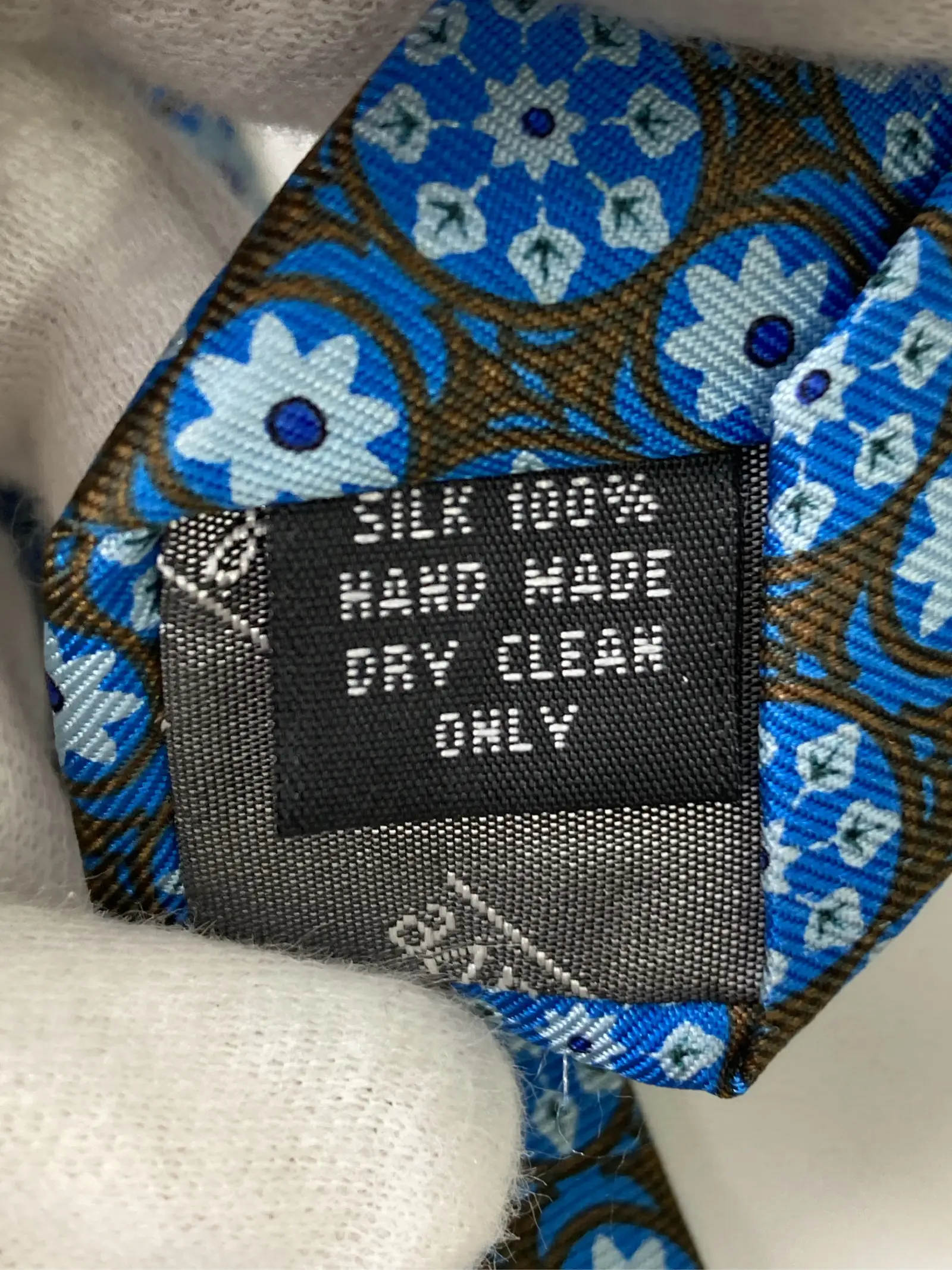 https://r2-worker.digdig.jp/product/3eb951c1-210d-4221-8ccc-b87817e1714e/b7f64817-16dd-4867-b42a-d90a1807c858