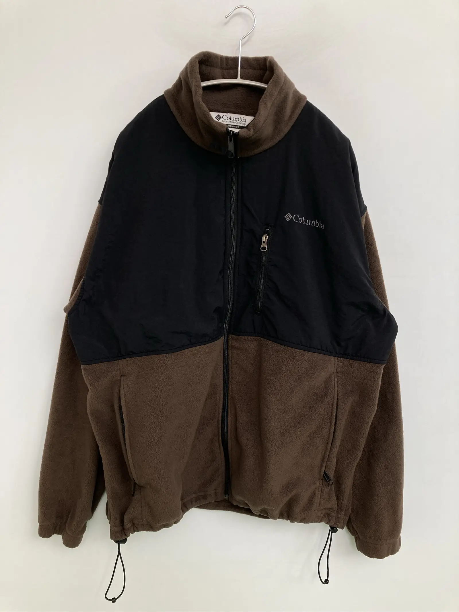 https://r2-worker.digdig.jp/product/3ebdb1cb-6ebc-43b8-b745-0ed9bc7c28fd/00062aeb-7d32-4bfc-91a5-bdfc6b94f5f5
