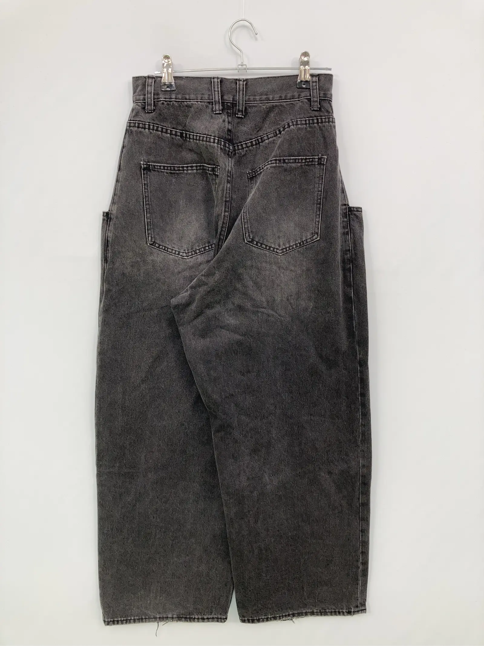 https://r2-worker.digdig.jp/product/3ec59f25-83a0-4c2e-895e-3c72d879ee75/19fab49a-ea17-4dd4-b09b-23b702752b5a