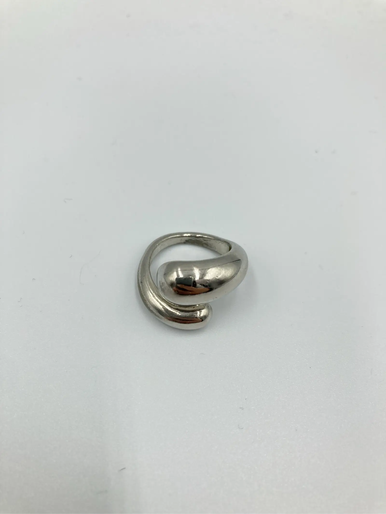 https://r2-worker.digdig.jp/product/3edb6cc6-f8be-4a1f-99cc-ade8d023b4e9/ee2ba70b-c341-4d1b-8bfc-fb11add5f676