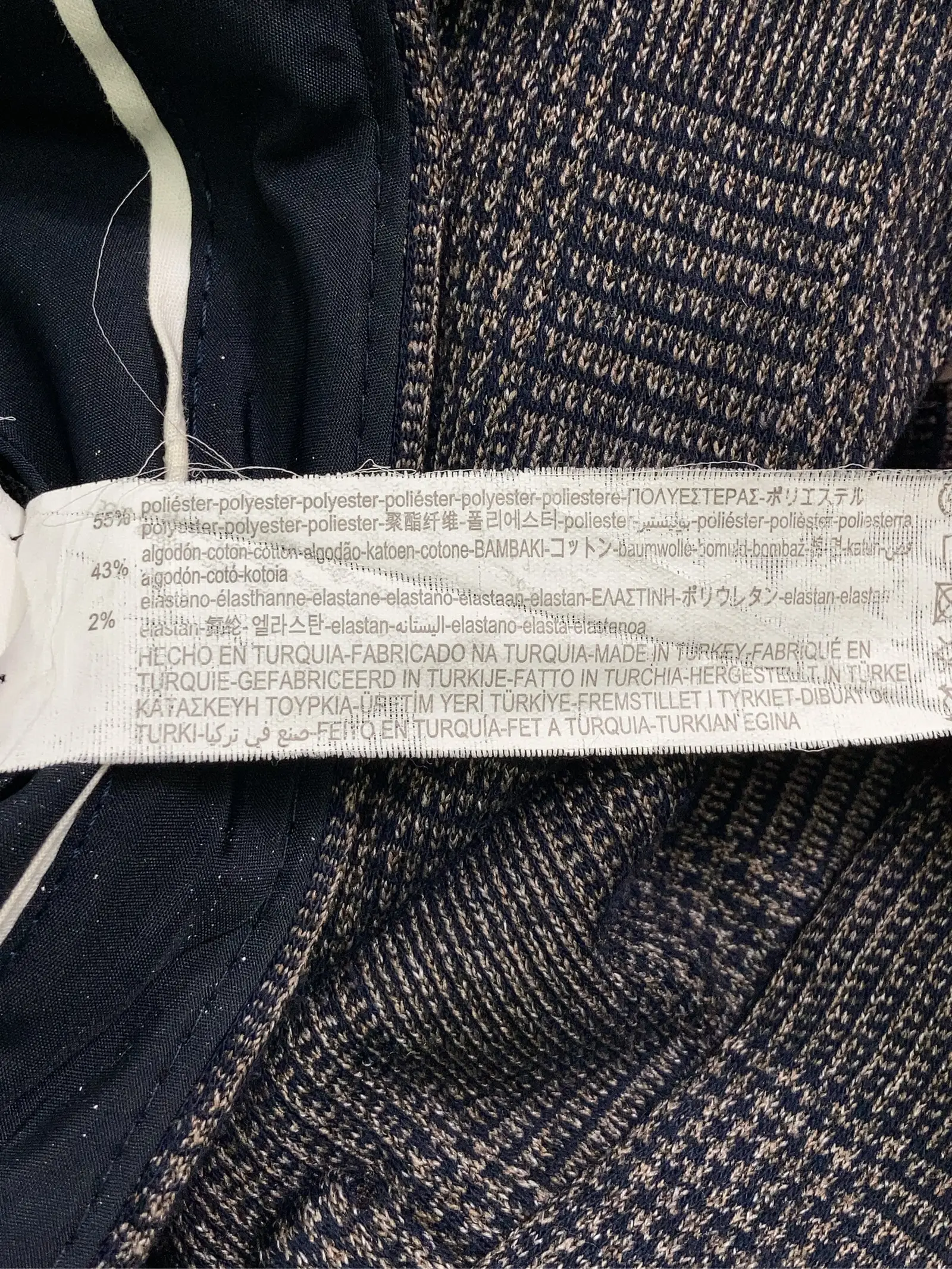 https://r2-worker.digdig.jp/product/3eec2118-6a3b-4d81-a045-ac467efbeb1f/5f5f58ba-9e91-4707-bb34-fe93d39a5809