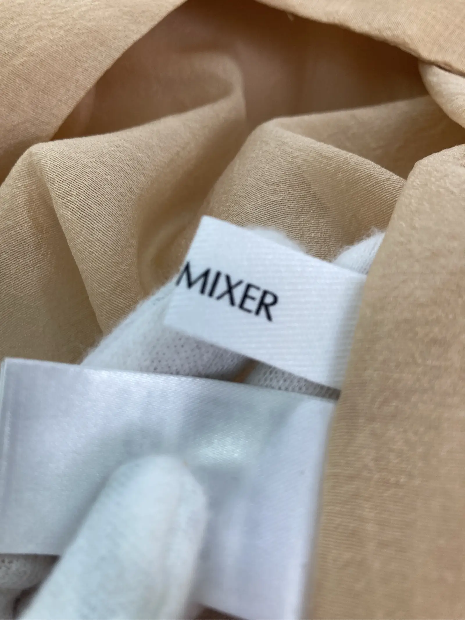 https://r2-worker.digdig.jp/product/3f1948f7-d3f5-4310-977c-04b882e5575f/2b79241f-c879-42ee-920c-4098d20bc0dc