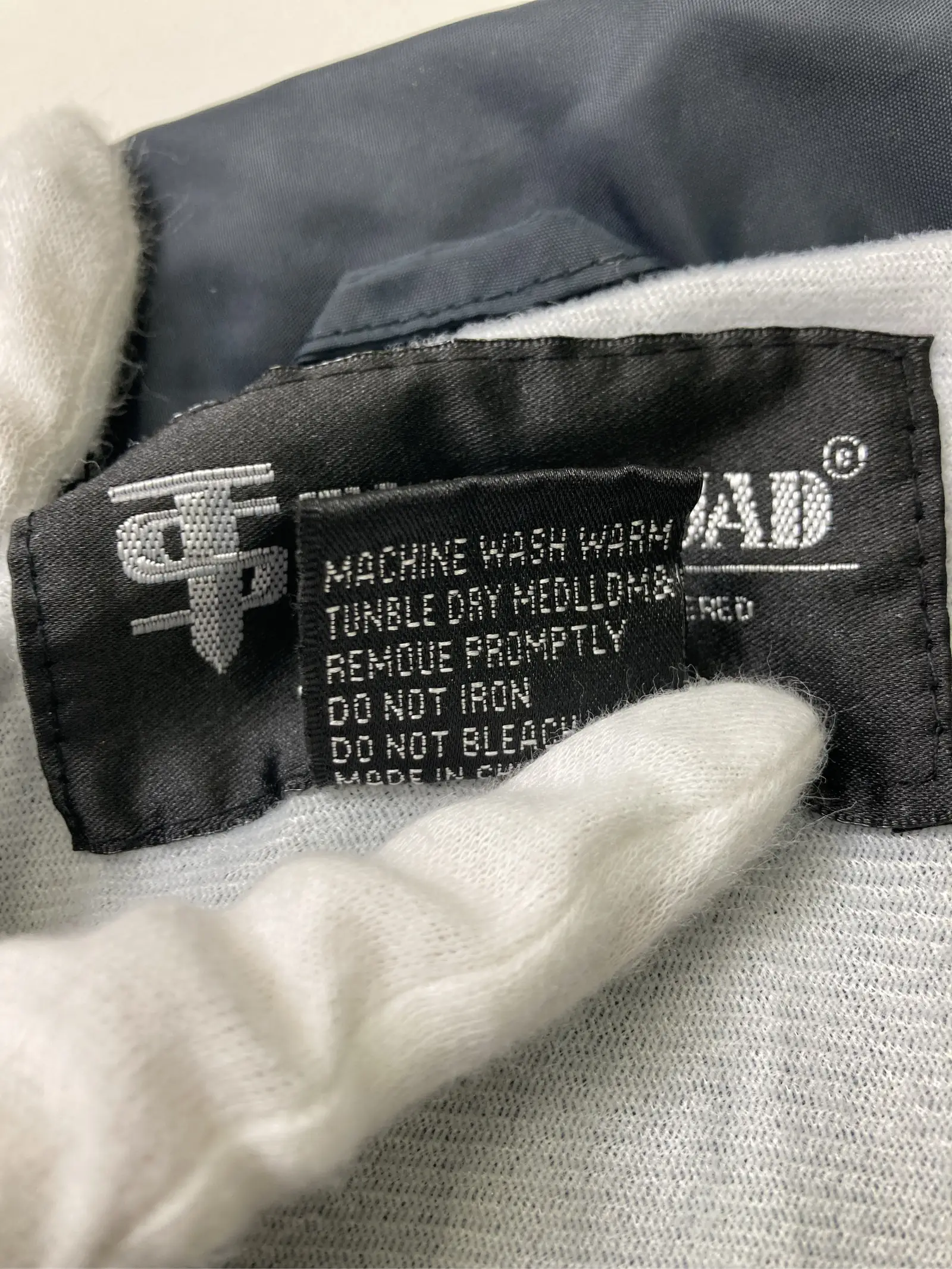 https://r2-worker.digdig.jp/product/3f21c3d2-d665-4c9c-83c8-8771f0b6de75/1bd6851a-f6b0-43f9-9d84-66b9433508a0